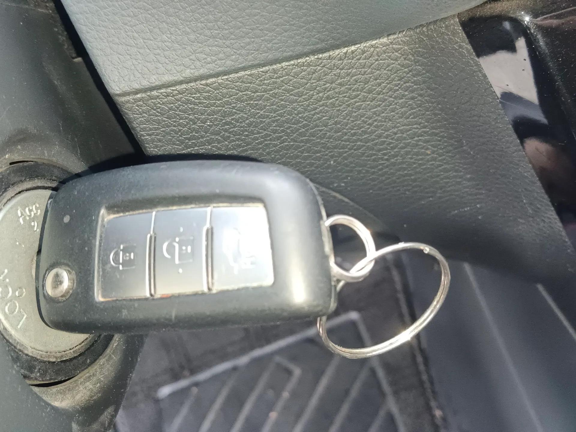 Nissan Sylphy 2021 Classic 1.6XL CVT Luxury Edition — миниатюра 12