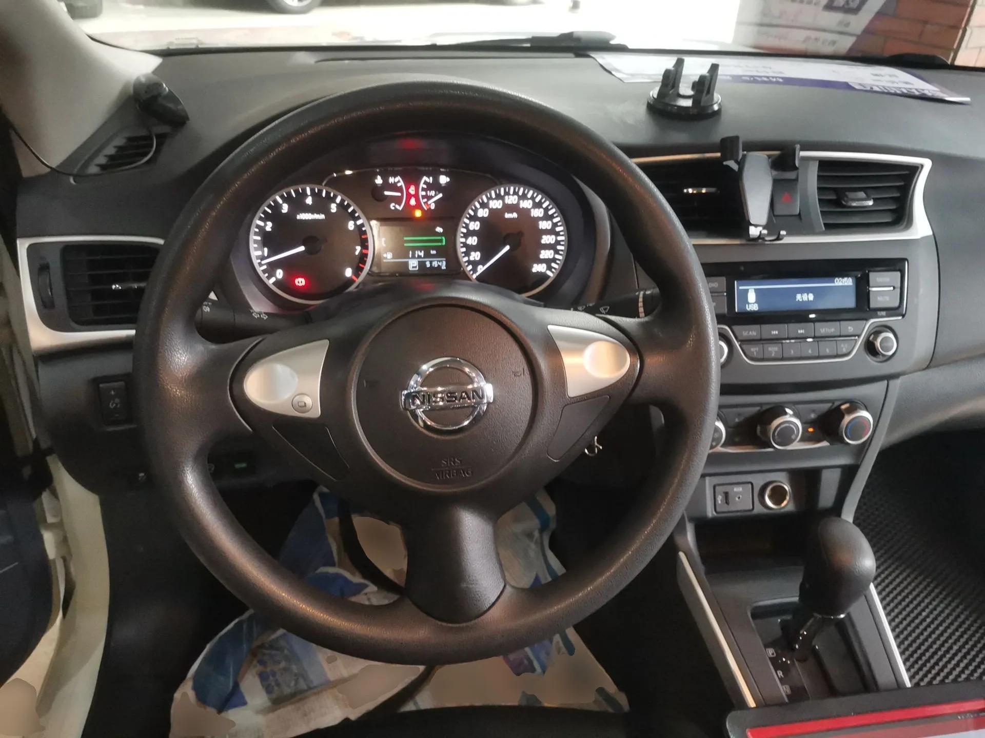 Nissan Sylphy 2022 Classic 1.6XE CVT Comfort Edition — миниатюра 13