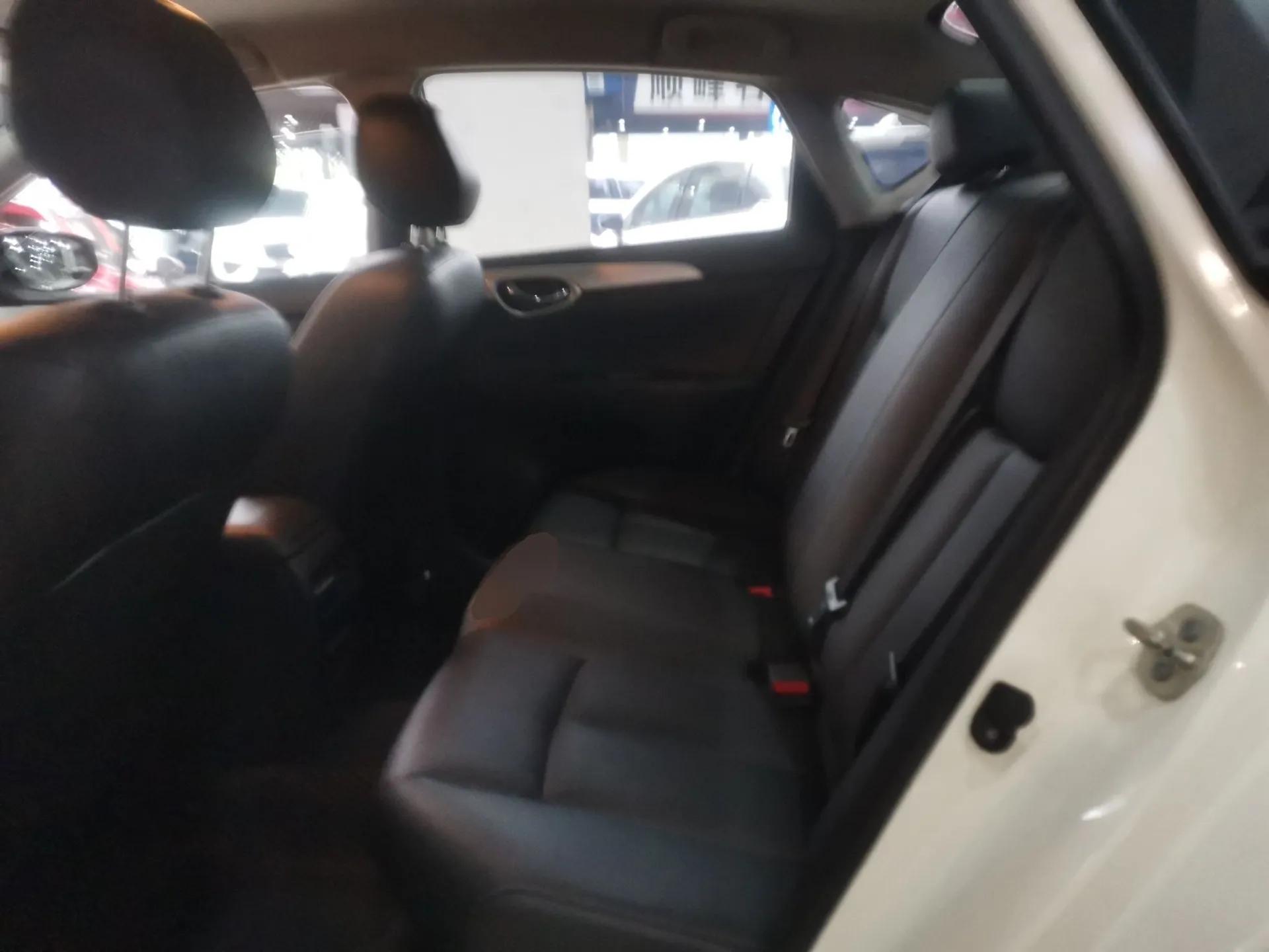 Nissan Sylphy 2022 Classic 1.6XE CVT Comfort Edition — миниатюра 19