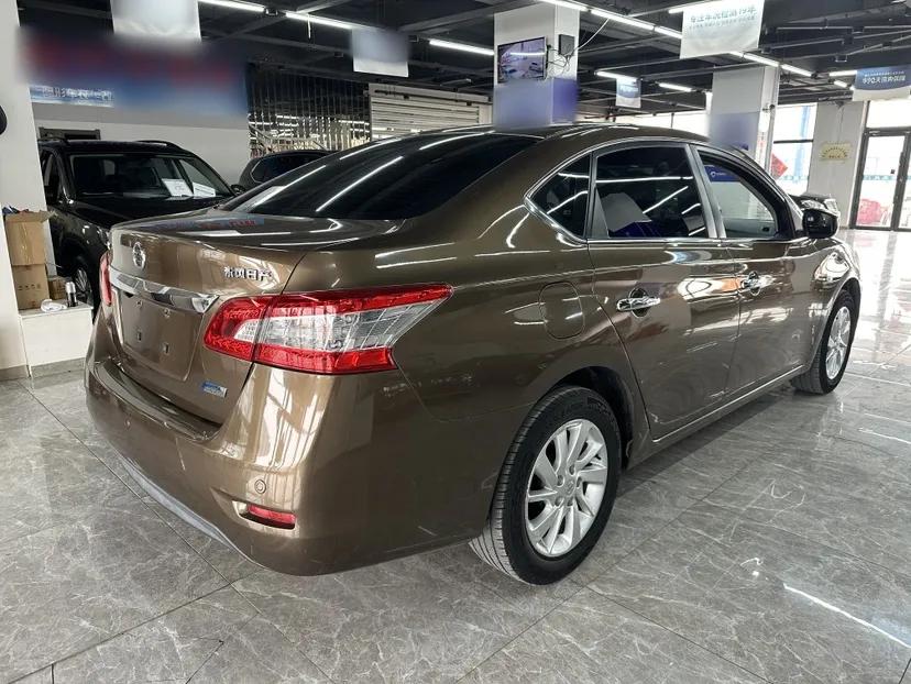 Nissan Sylphy 2014 1.6XV CVT Deluxe Edition — миниатюра 6