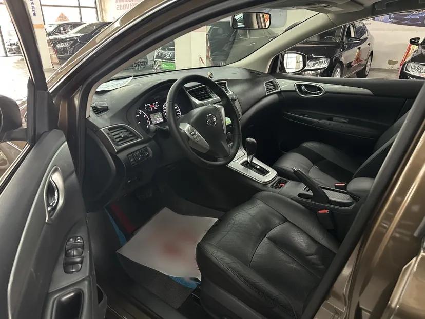 Nissan Sylphy 2014 1.6XV CVT Deluxe Edition — миниатюра 8