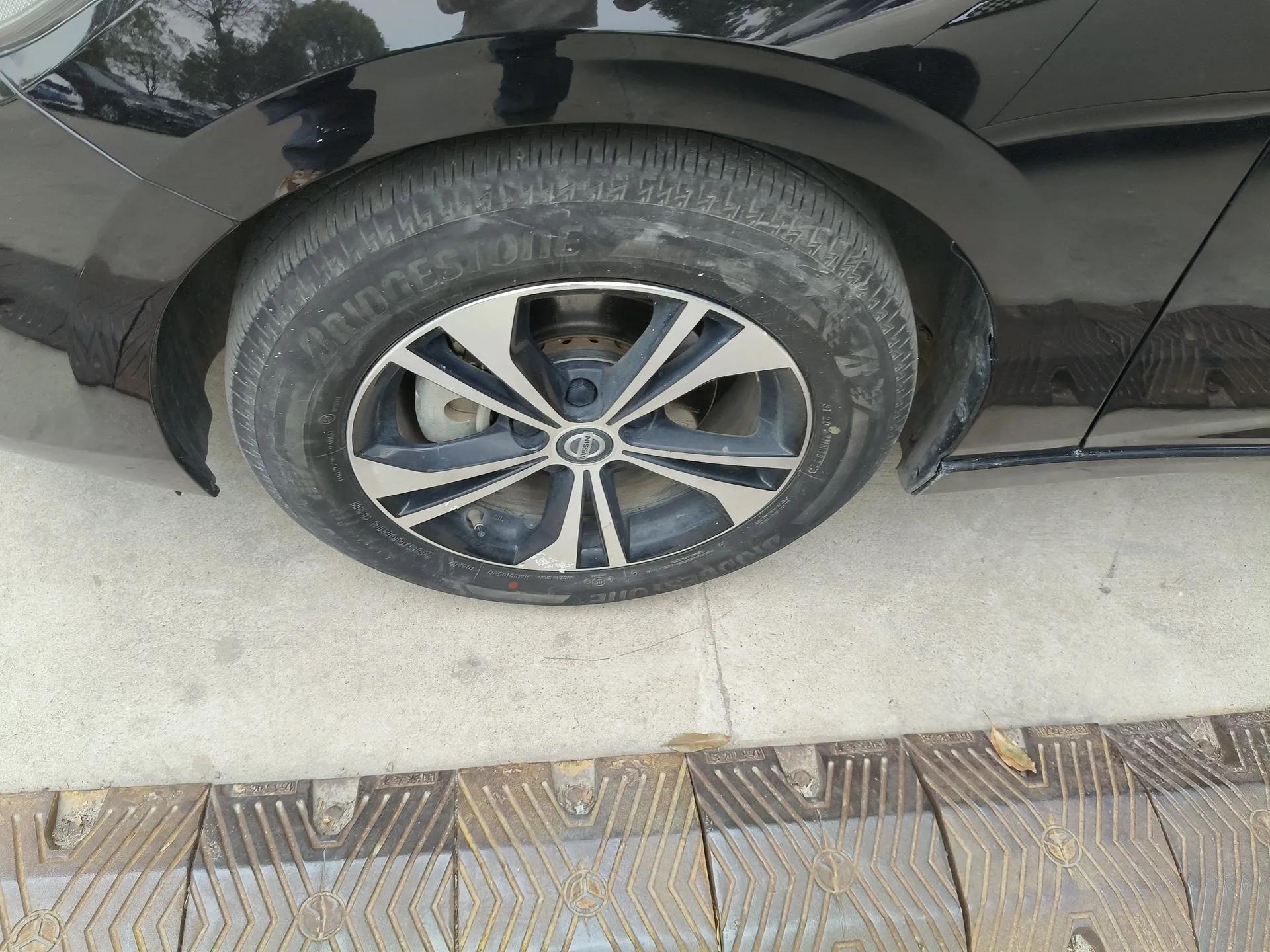 Nissan Sylphy 2022 1.6L XL CVT Enjoyment Edition — миниатюра 8