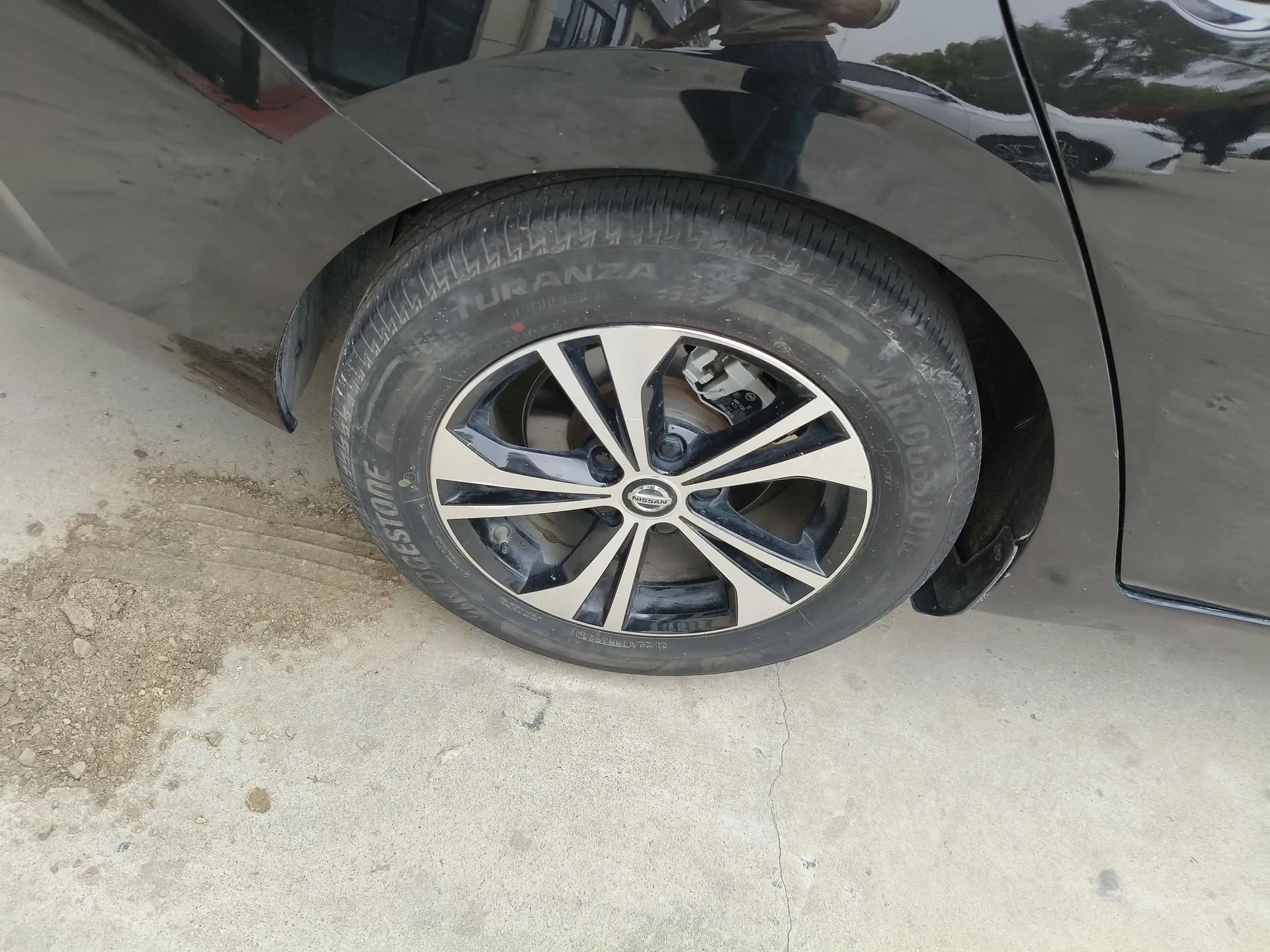 Nissan Sylphy 2022 1.6L XL CVT Enjoyment Edition — миниатюра 10
