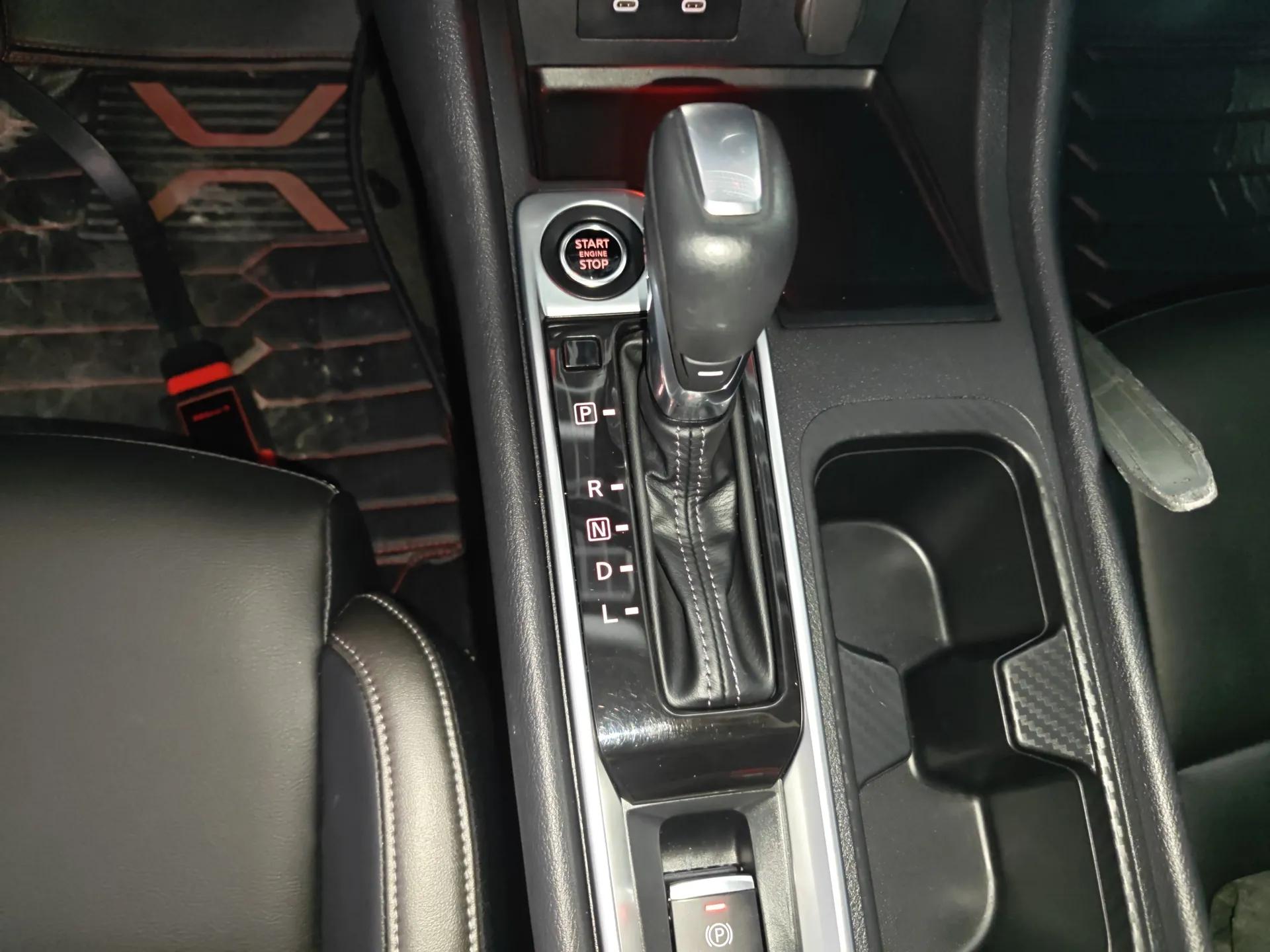 Nissan Sylphy 2023 1.6L CVT Enjoyment Edition — миниатюра 17