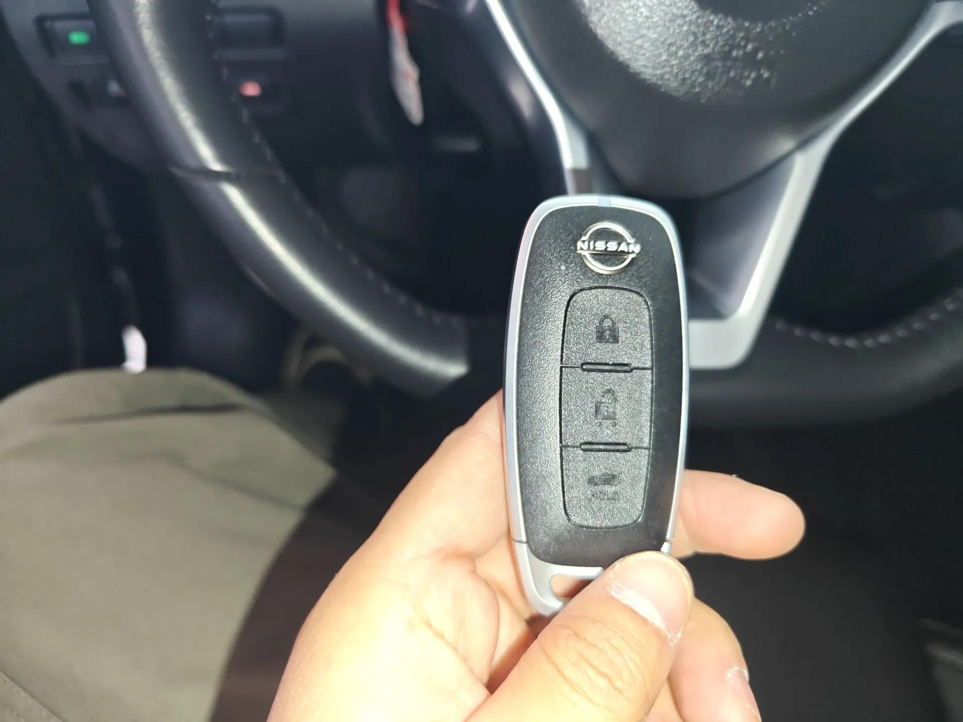 Nissan Sylphy 2023 1.6L CVT Enjoyment Edition — миниатюра 23