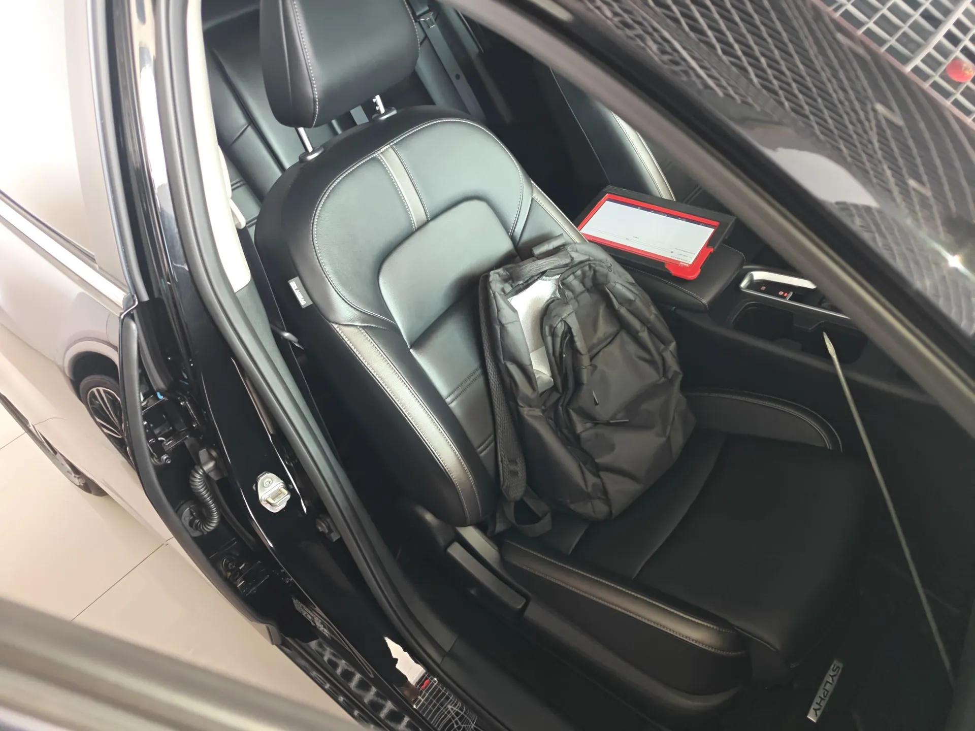 Nissan Sylphy 2023 1.6L CVT Enjoyment Edition — миниатюра 24