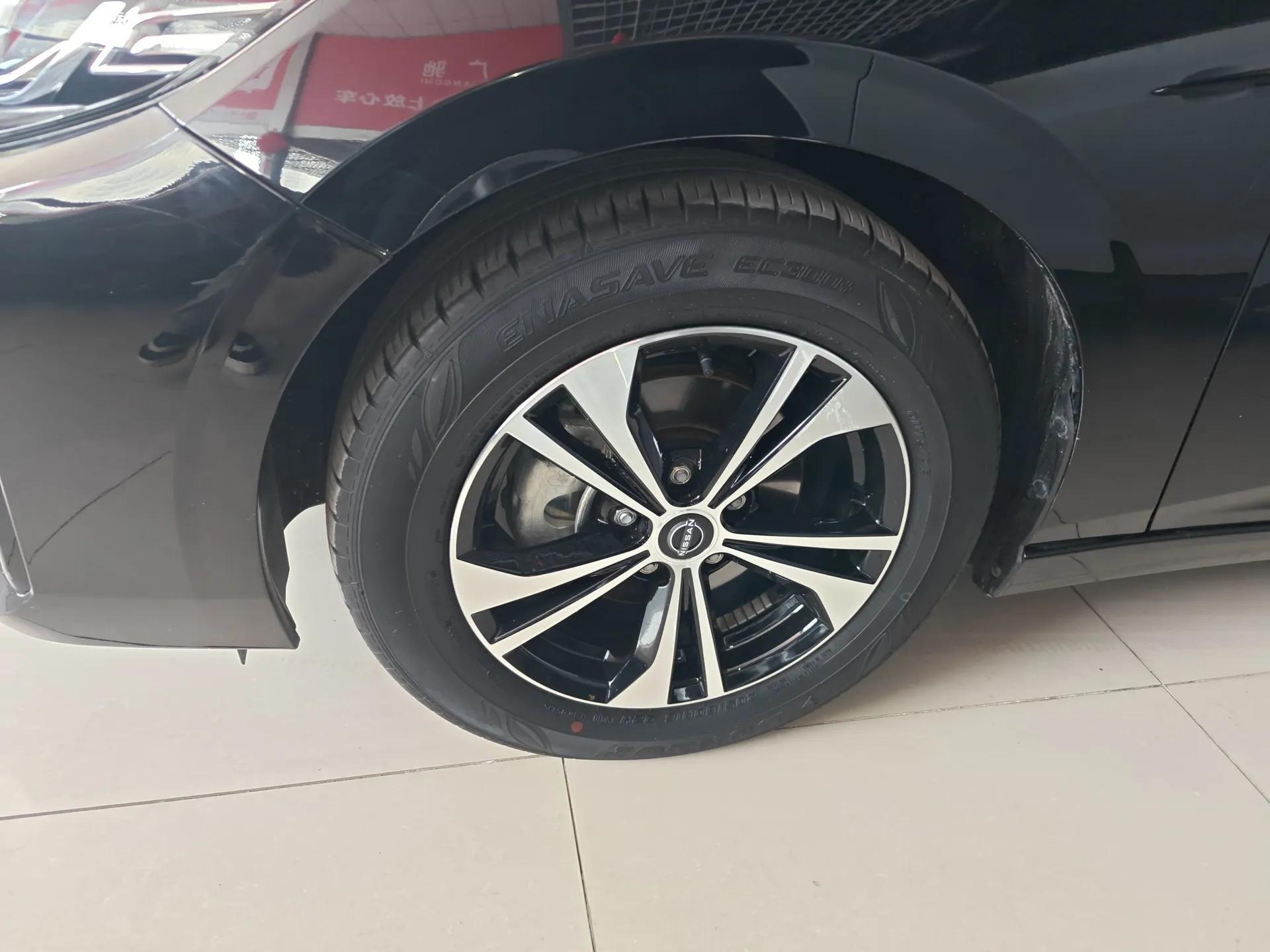 Nissan Sylphy 2023 1.6L CVT Enjoyment Edition — миниатюра 9