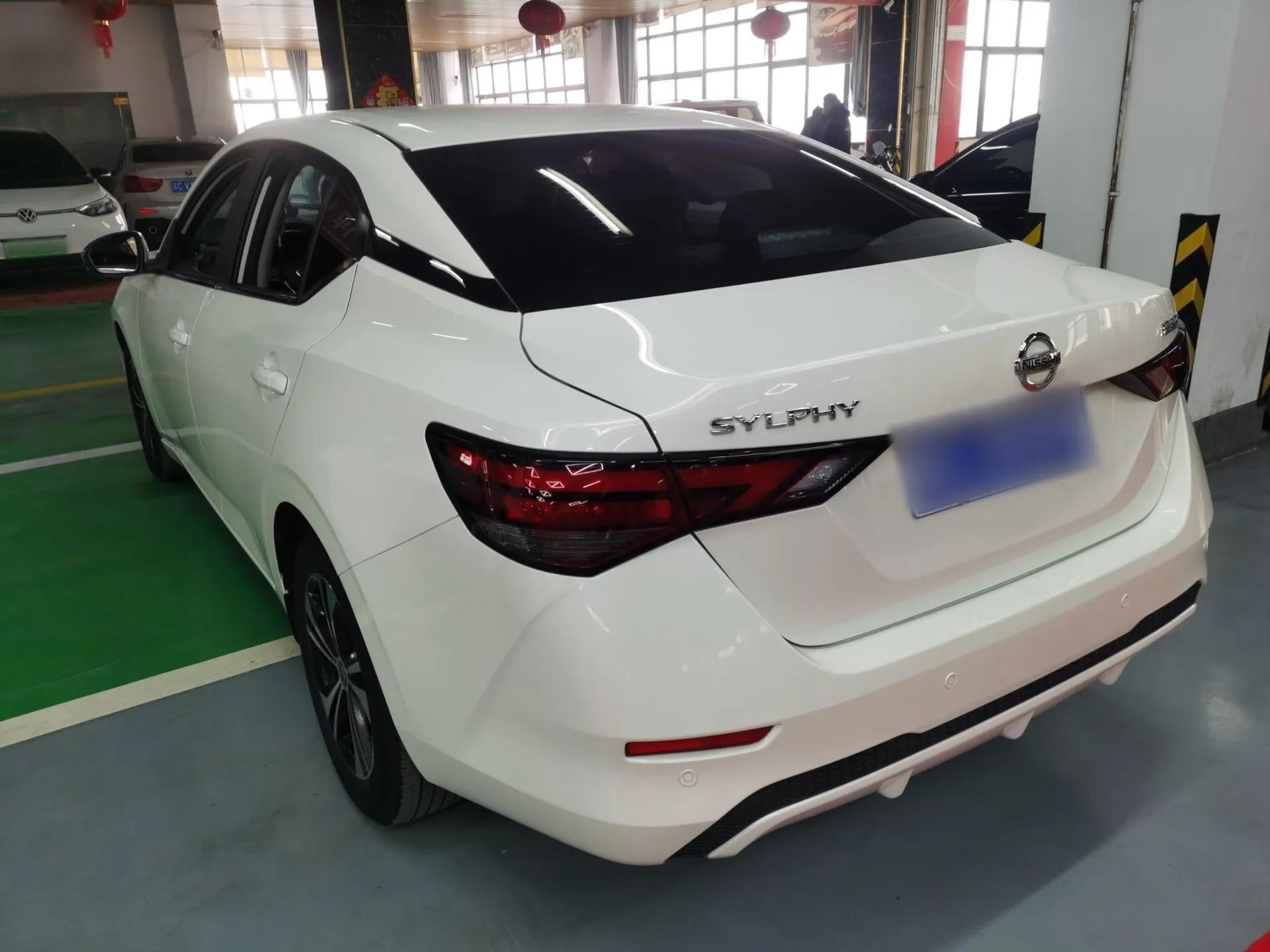 Nissan Sylphy 2022 1.6L XL CVT Enjoyment Edition — миниатюра 4