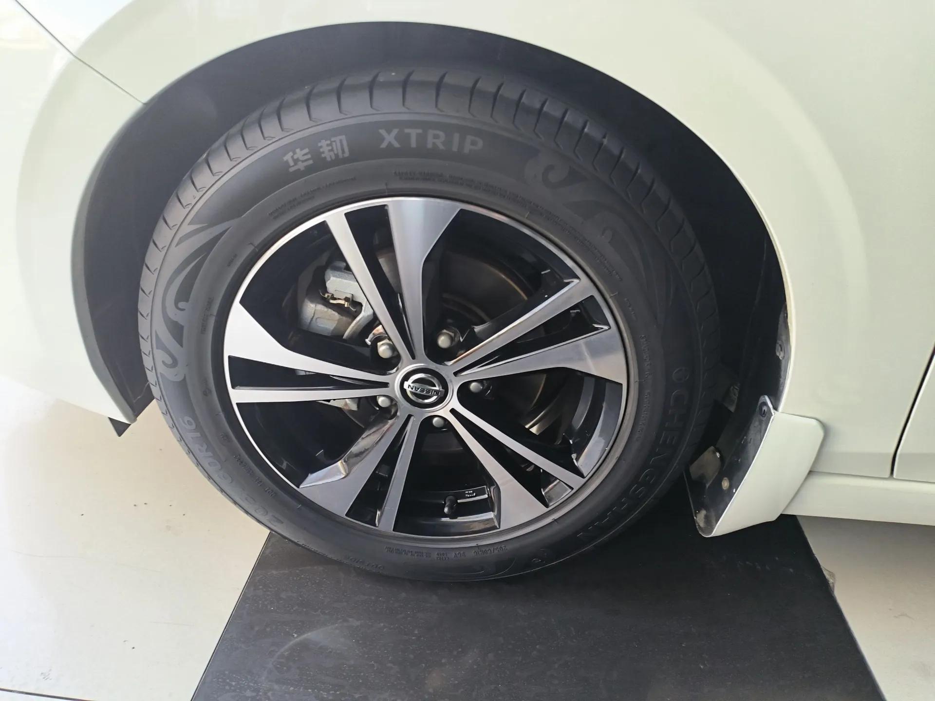 Nissan Sylphy 2021 1.6L XL CVT Smart Enjoyment Edition — миниатюра 9