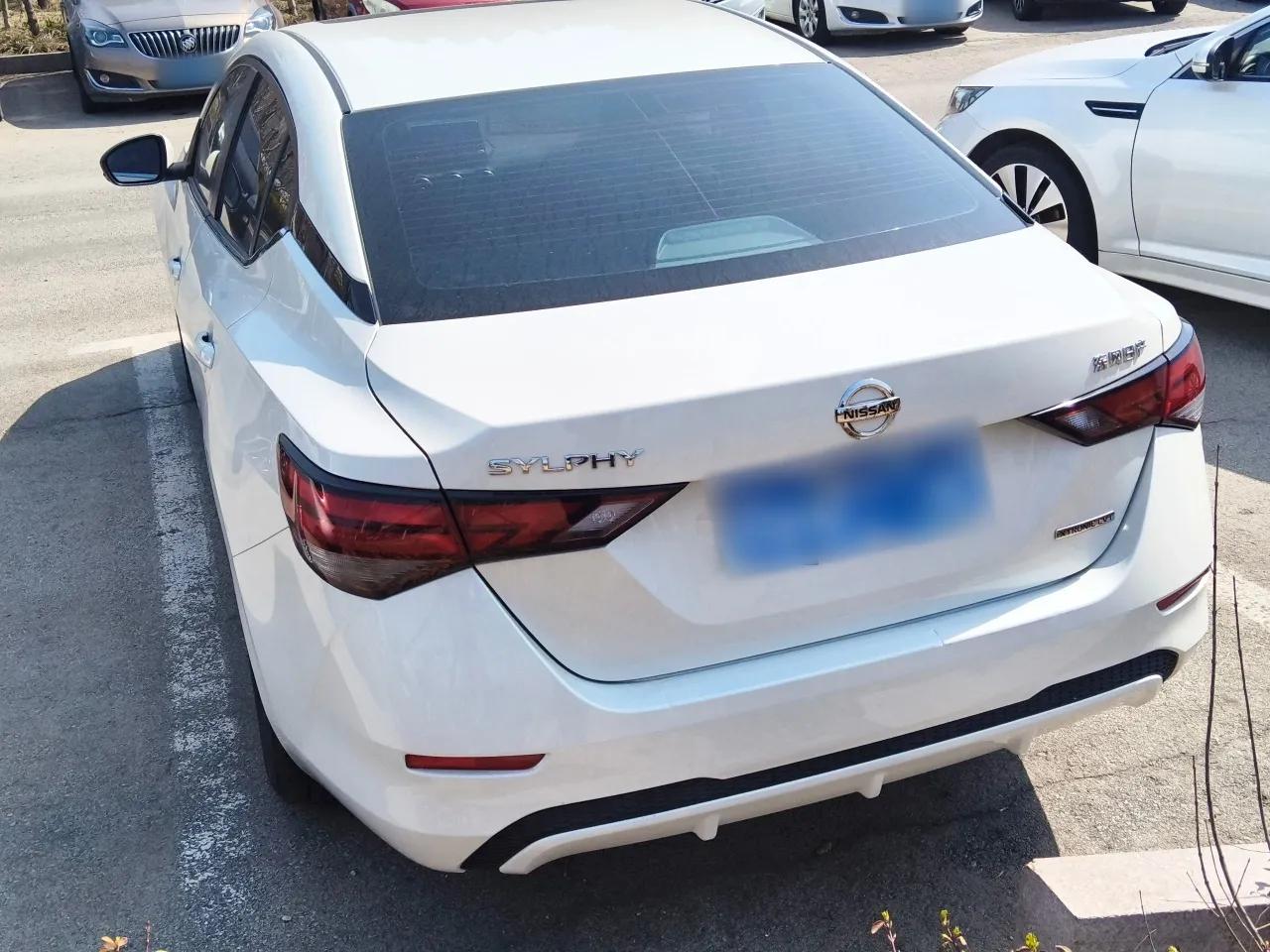 Nissan Sylphy 2020 1.6L XL CVT Enjoyment Edition — миниатюра 4