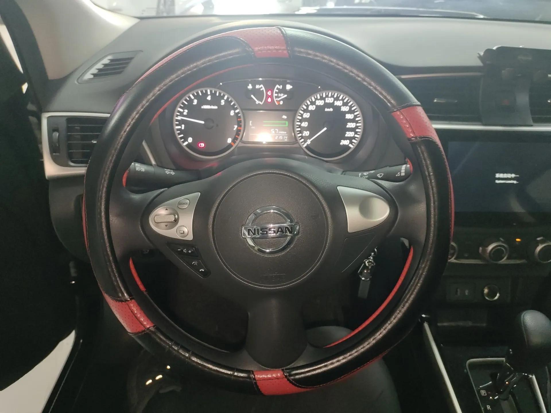 Nissan Sylphy 2022 Classic 1.6XL CVT Luxury Edition — миниатюра 13