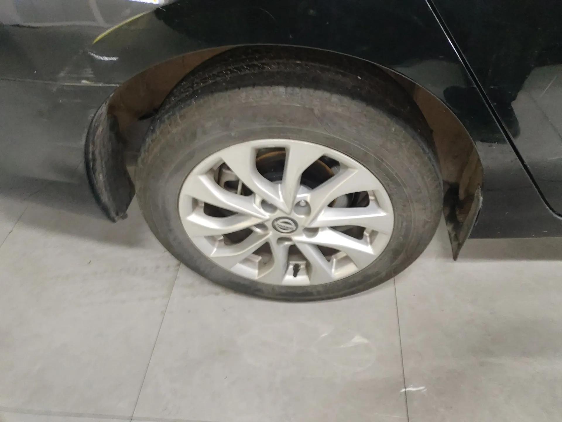 Nissan Sylphy 2022 Classic 1.6XL CVT Luxury Edition — миниатюра 10