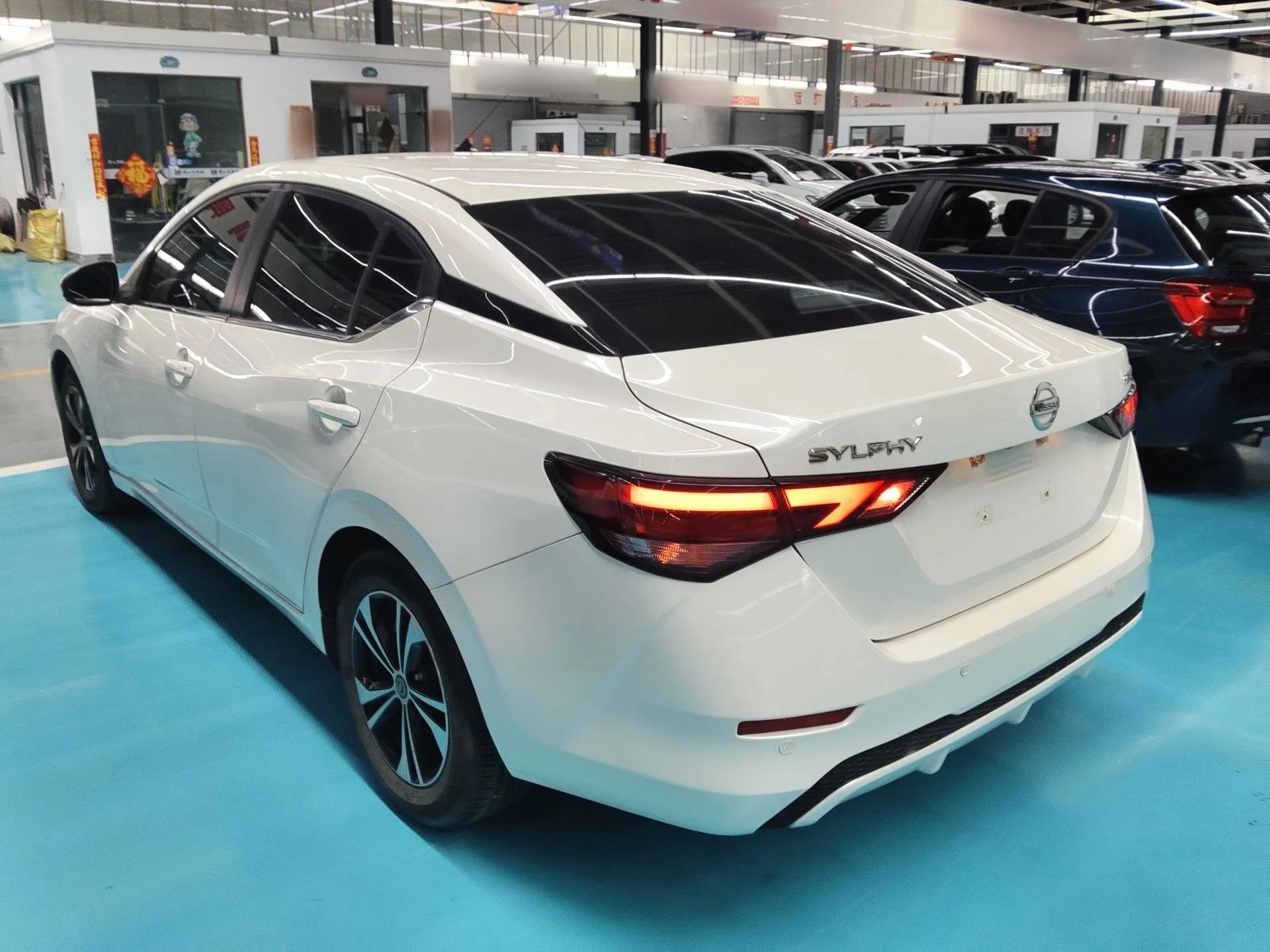 Nissan Sylphy 2022 1.6L XL CVT Enjoyment Edition — миниатюра 7