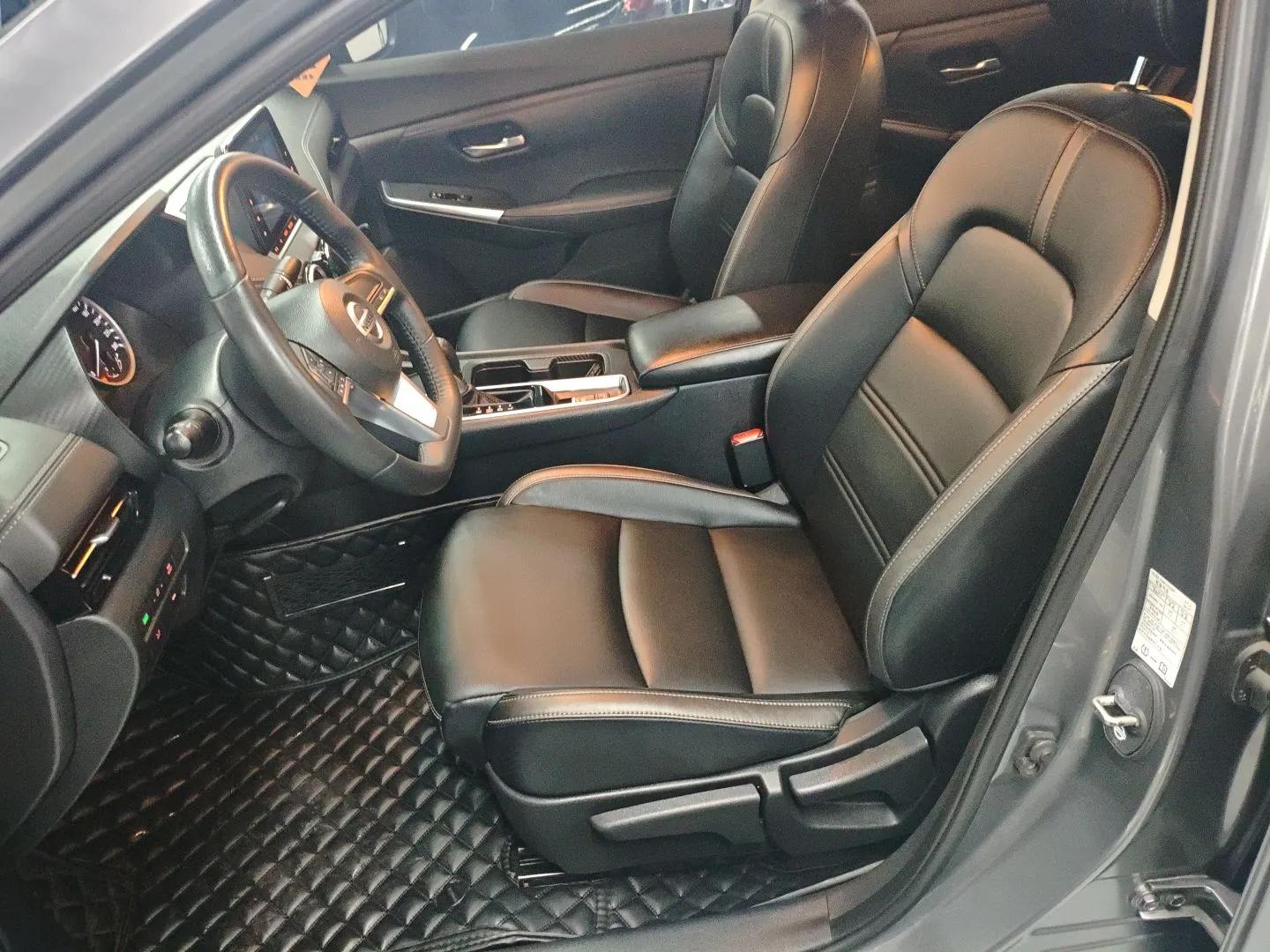 Nissan Sylphy 2022 1.6L XL CVT Enjoyment Edition — миниатюра 18