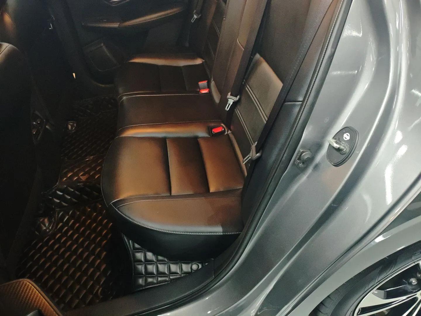 Nissan Sylphy 2022 1.6L XL CVT Enjoyment Edition — миниатюра 20