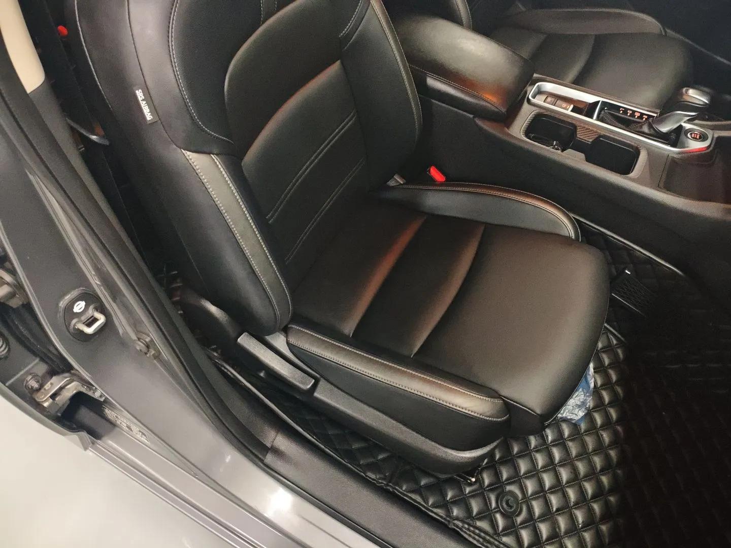 Nissan Sylphy 2022 1.6L XL CVT Enjoyment Edition — миниатюра 23