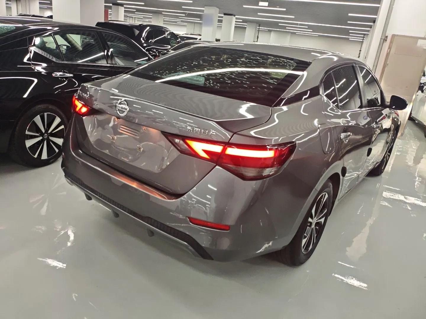 Nissan Sylphy 2022 1.6L XL CVT Enjoyment Edition — миниатюра 6