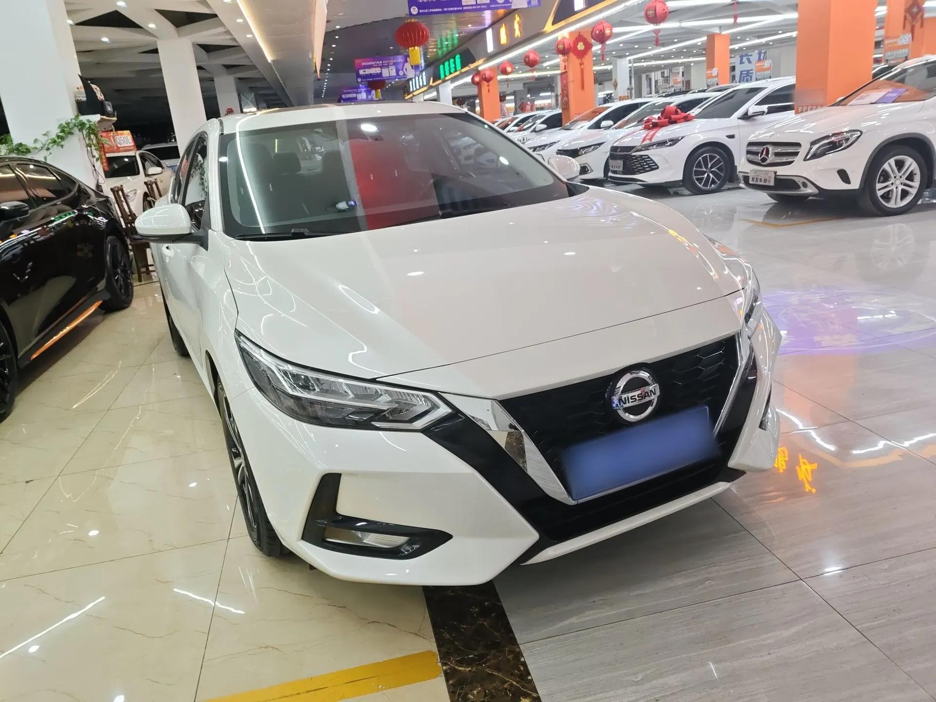 Nissan Sylphy 2021 1.6L XL CVT Enjoyment Edition — миниатюра 3