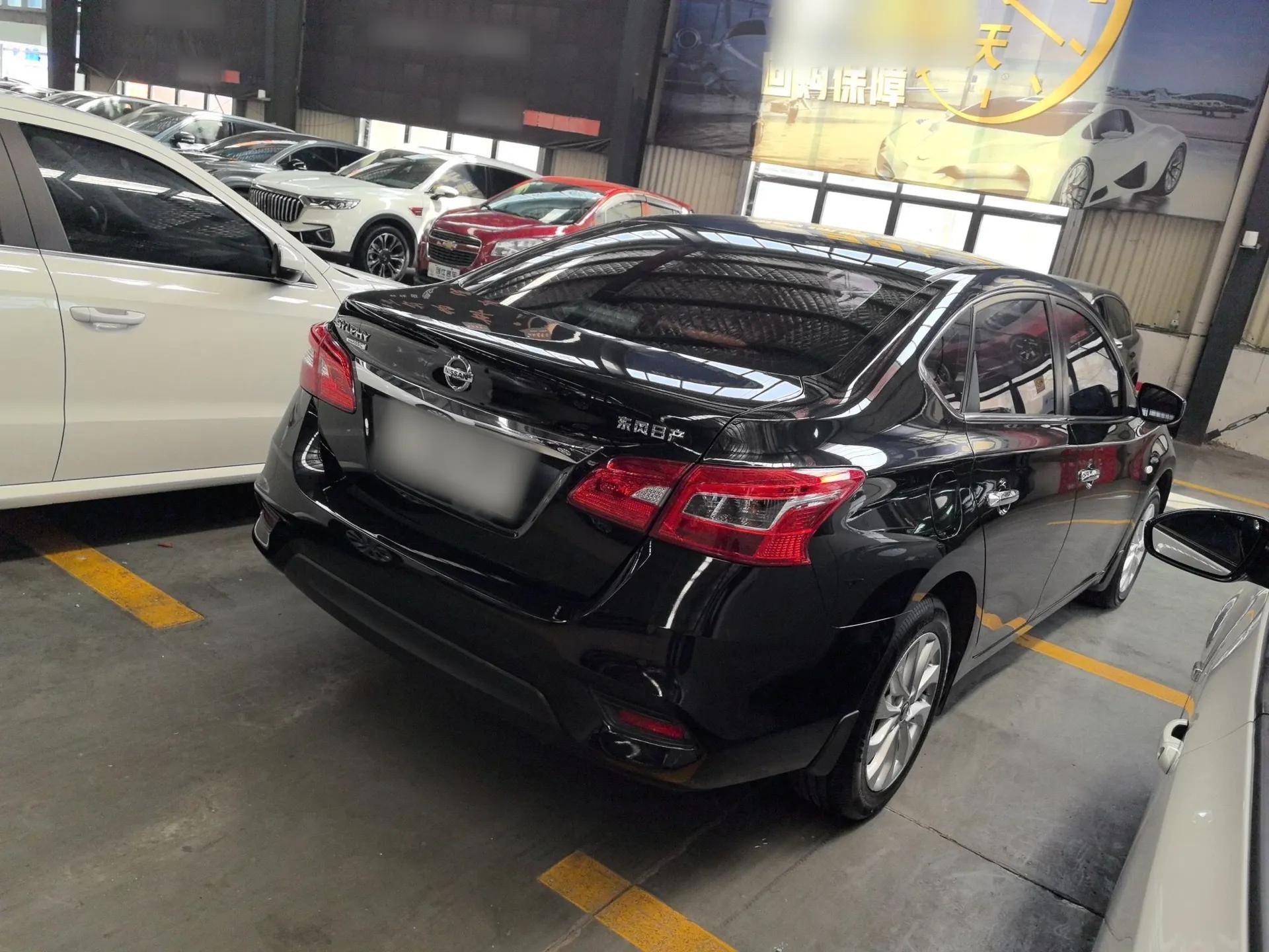 Nissan Sylphy 2022 Classic 1.6XL CVT Luxury Edition — миниатюра 6