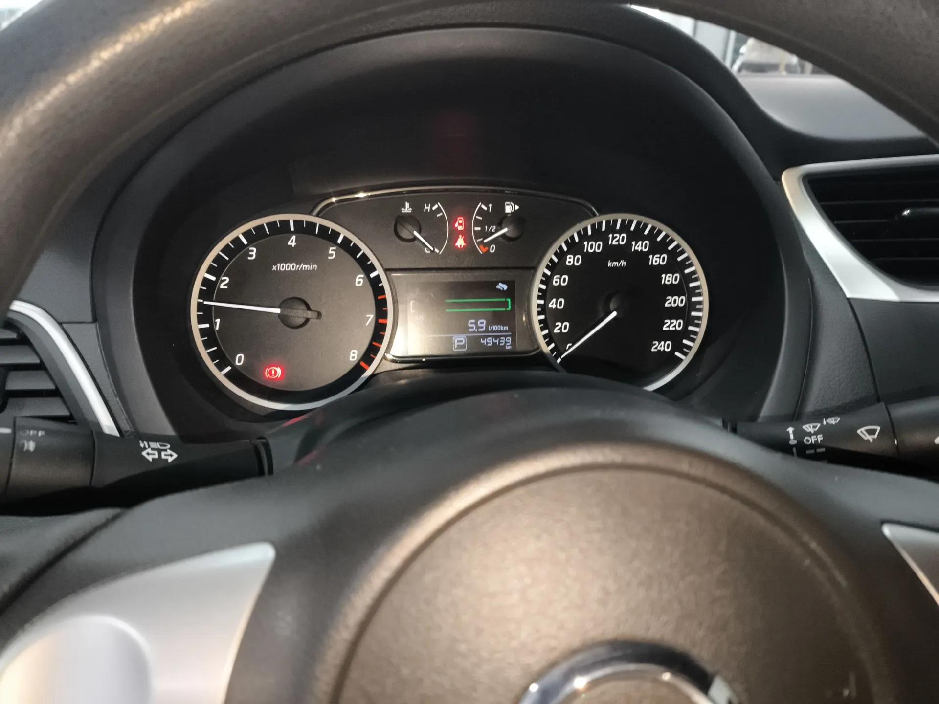 Nissan Sylphy 2024 Classic 1.6XE CVT Comfort Edition — миниатюра 15