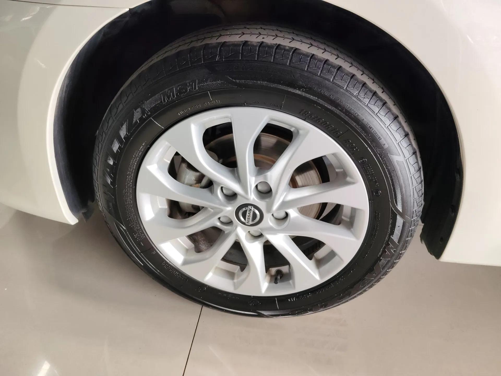 Nissan Sylphy 2022 Classic 1.6XE CVT Comfort Edition — миниатюра 9