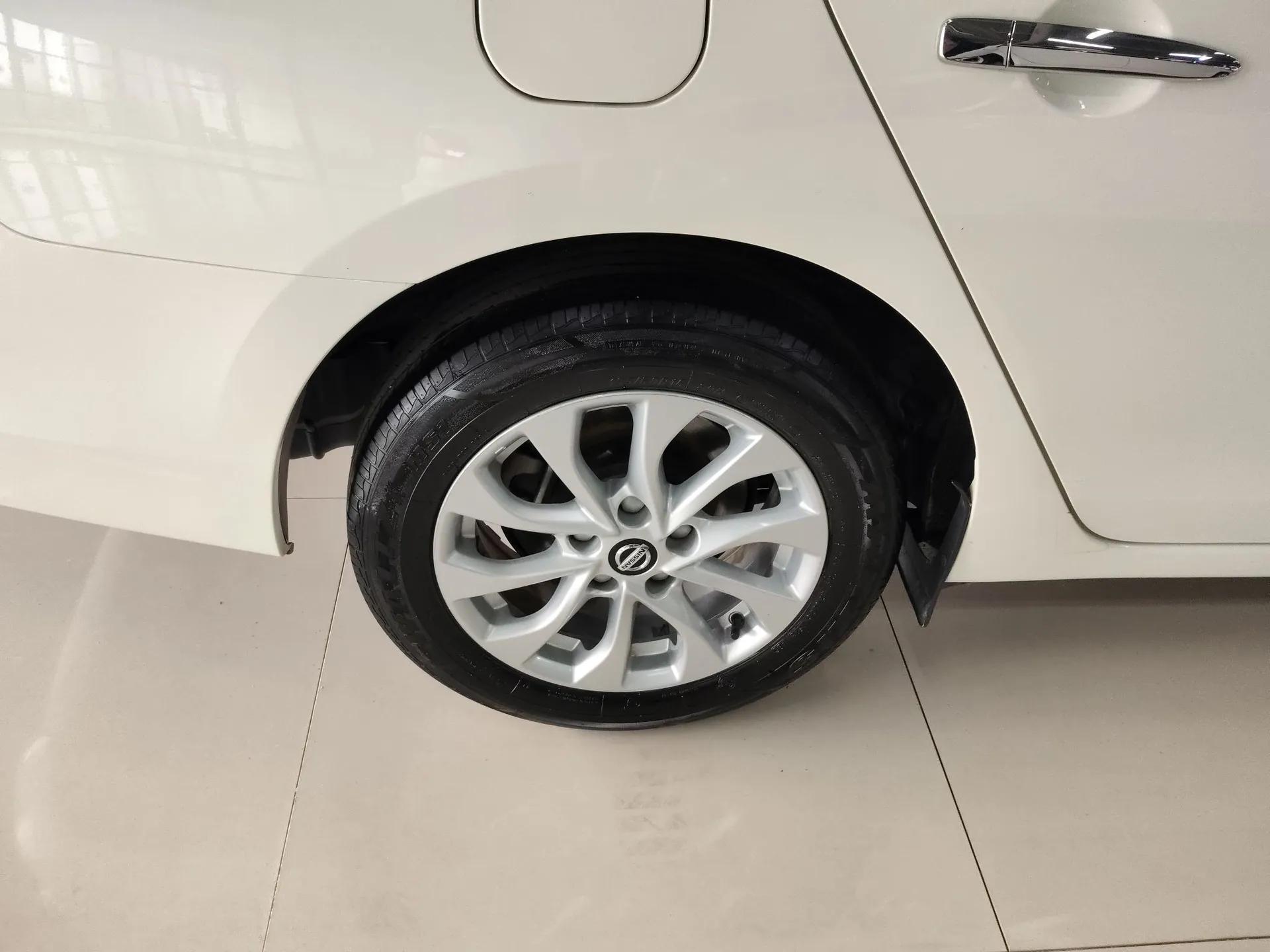 Nissan Sylphy 2022 Classic 1.6XE CVT Comfort Edition — миниатюра 10