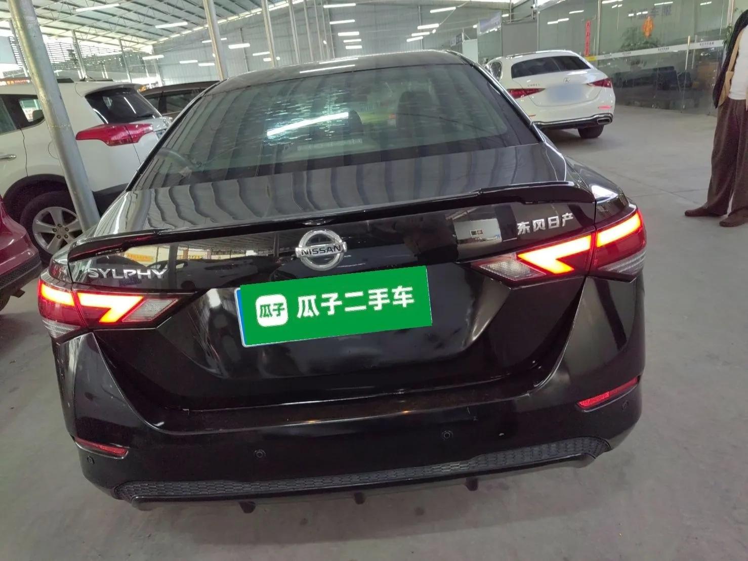 Nissan Sylphy 2021 1.6L XL CVT Enjoyment Edition — миниатюра 4