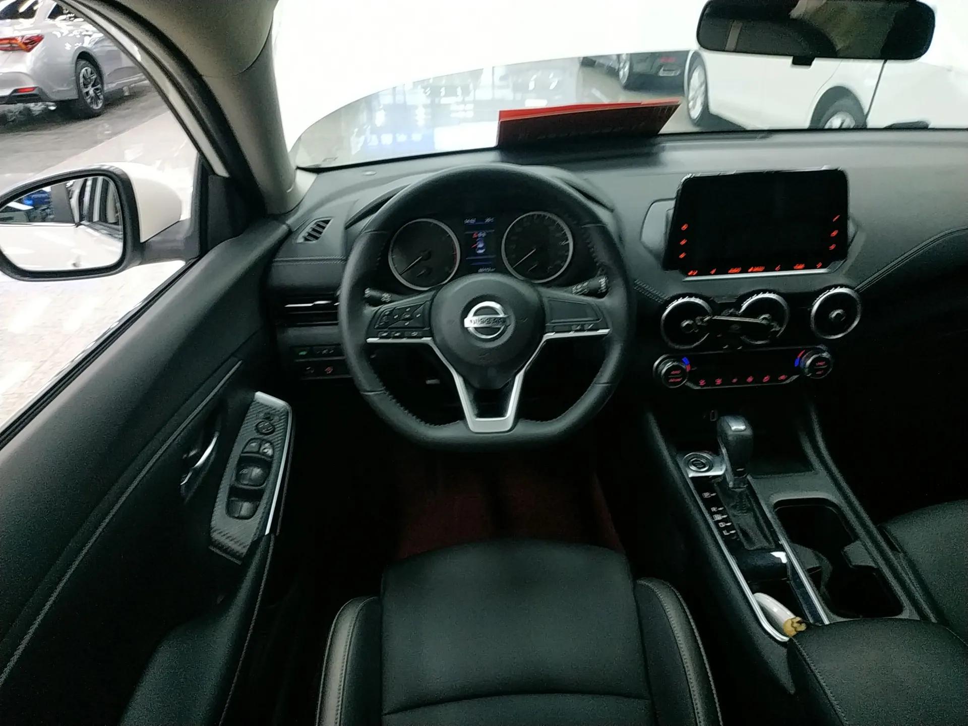 Nissan Sylphy 2021 1.6L XL CVT Smart Enjoyment Edition — миниатюра 14