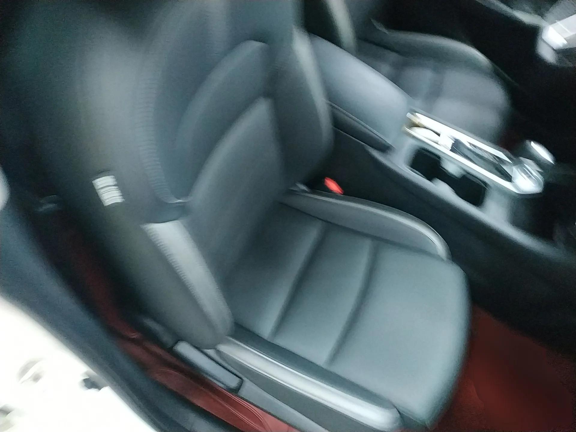 Nissan Sylphy 2021 1.6L XL CVT Smart Enjoyment Edition — миниатюра 23