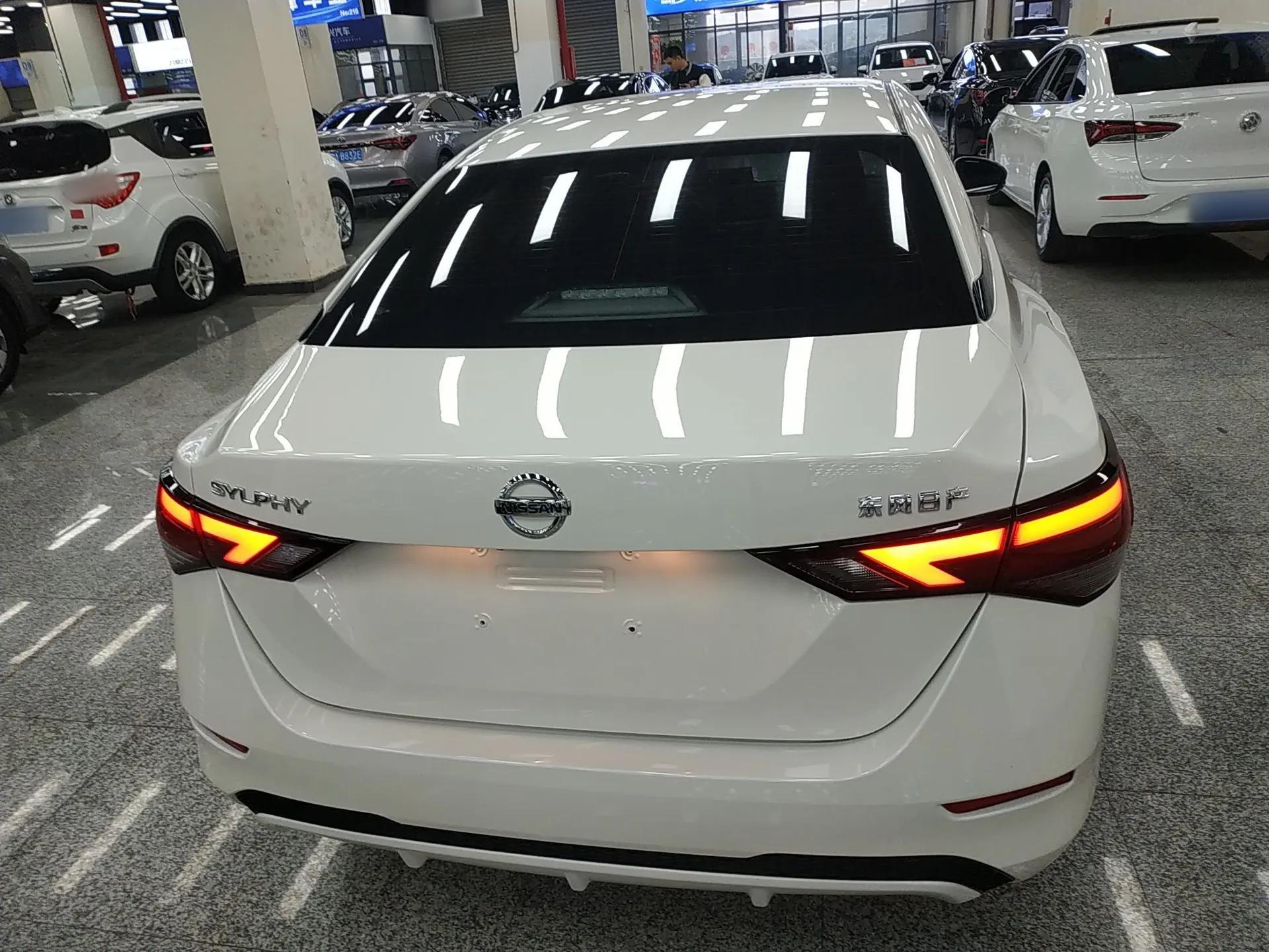 Nissan Sylphy 2021 1.6L XL CVT Smart Enjoyment Edition — миниатюра 5