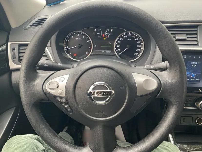 Nissan Sylphy 2021 Classic 1.6XL CVT Luxury Edition — миниатюра 13