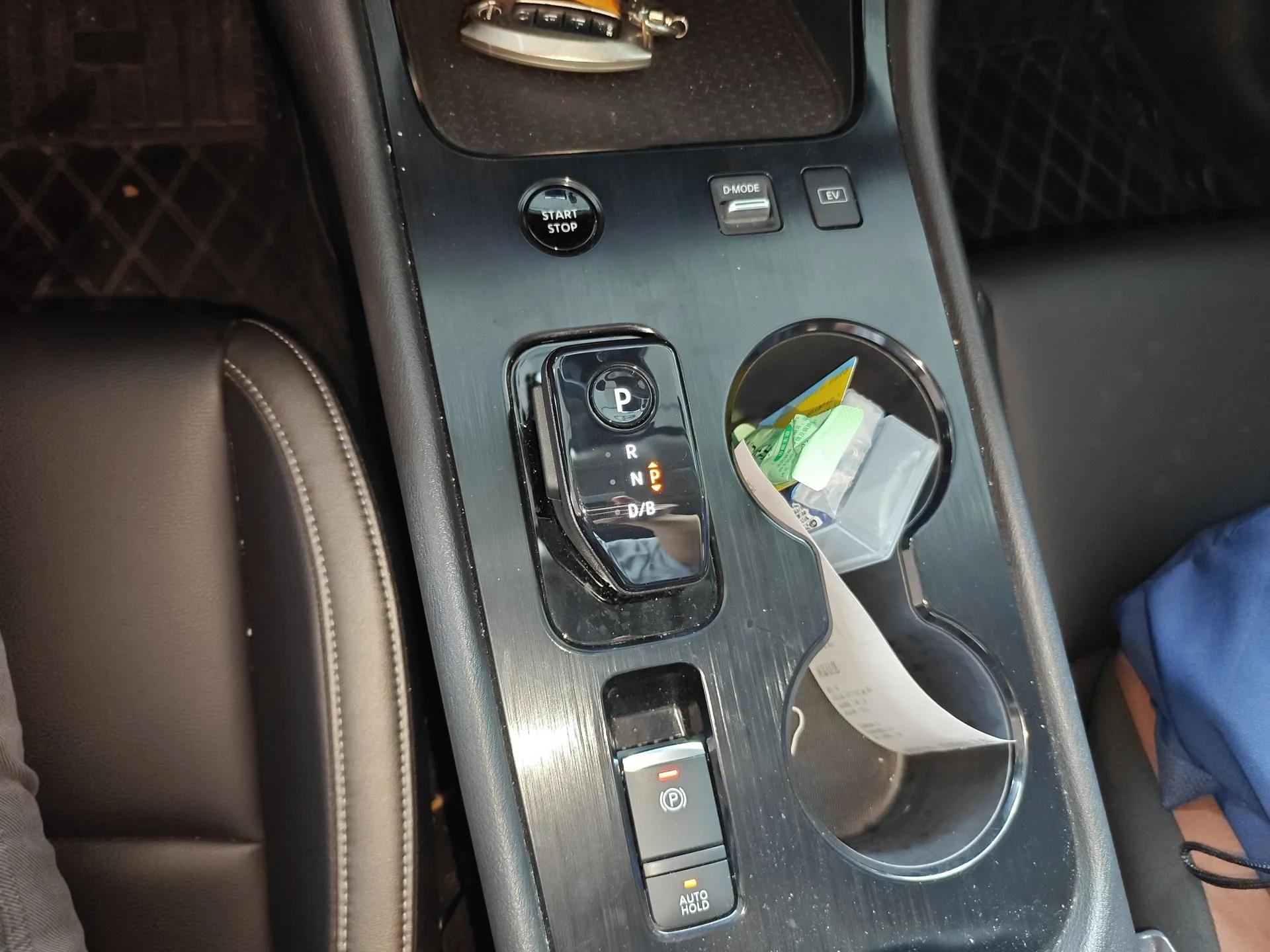 Nissan Sylphy 2022 Electric-Drive e-POWER Super Connect PLUS — миниатюра 16
