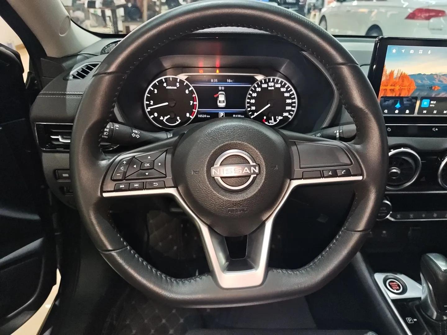 Nissan Sylphy 2023 Revised 1.6L CVT Enjoyment Edition — миниатюра 13