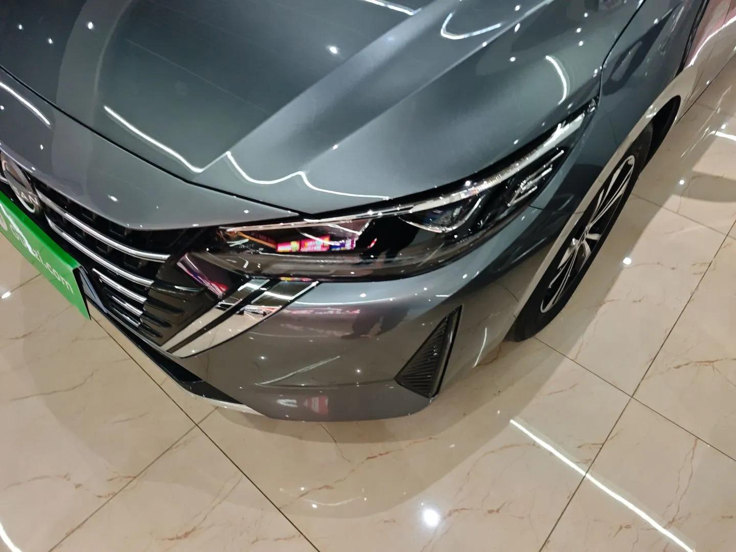 Nissan Sylphy 2023 Revised 1.6L CVT Enjoyment Edition — миниатюра 5