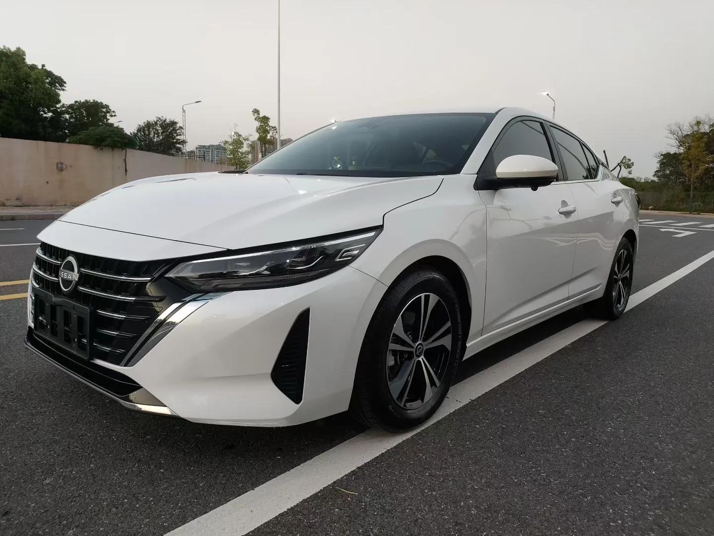 Nissan Sylphy 2023 1.6L CVT Enjoyment Edition — миниатюра 1