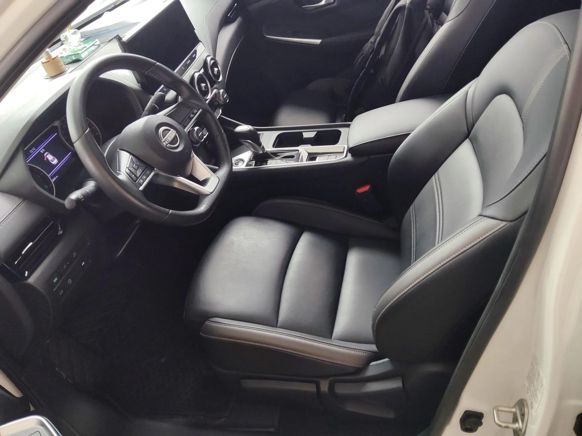 Nissan Sylphy 2023 1.6L CVT Enjoyment Edition — миниатюра 18