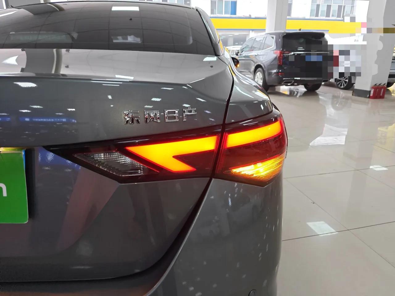 Nissan Sylphy 2023 1.6L CVT Enjoyment Edition — миниатюра 7