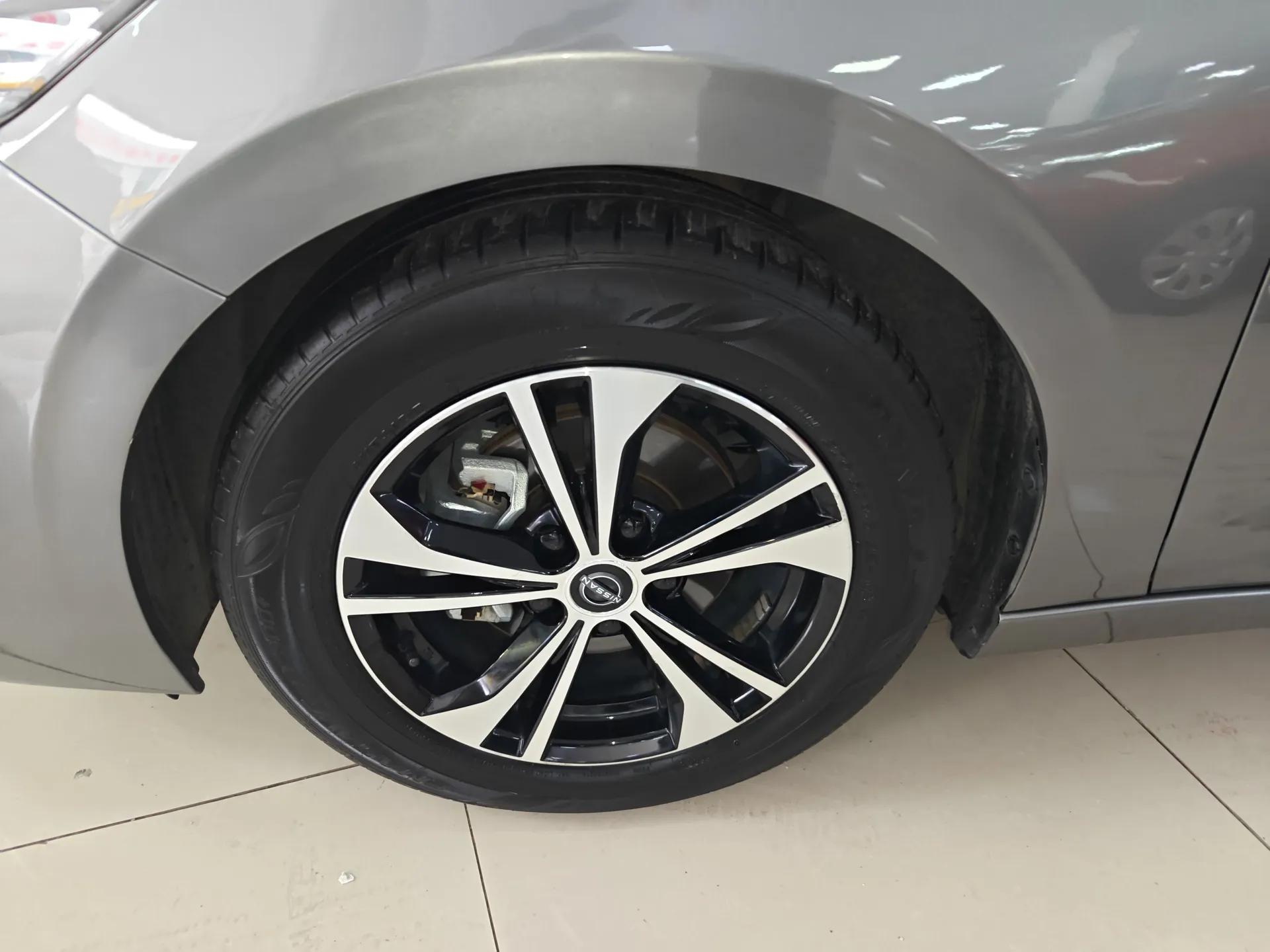 Nissan Sylphy 2023 1.6L CVT Enjoyment Edition — миниатюра 8