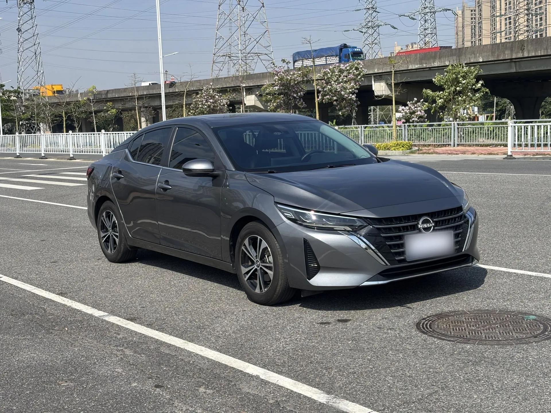 Nissan Sylphy 2023 1.6L CVT Enjoyment Edition — миниатюра 11