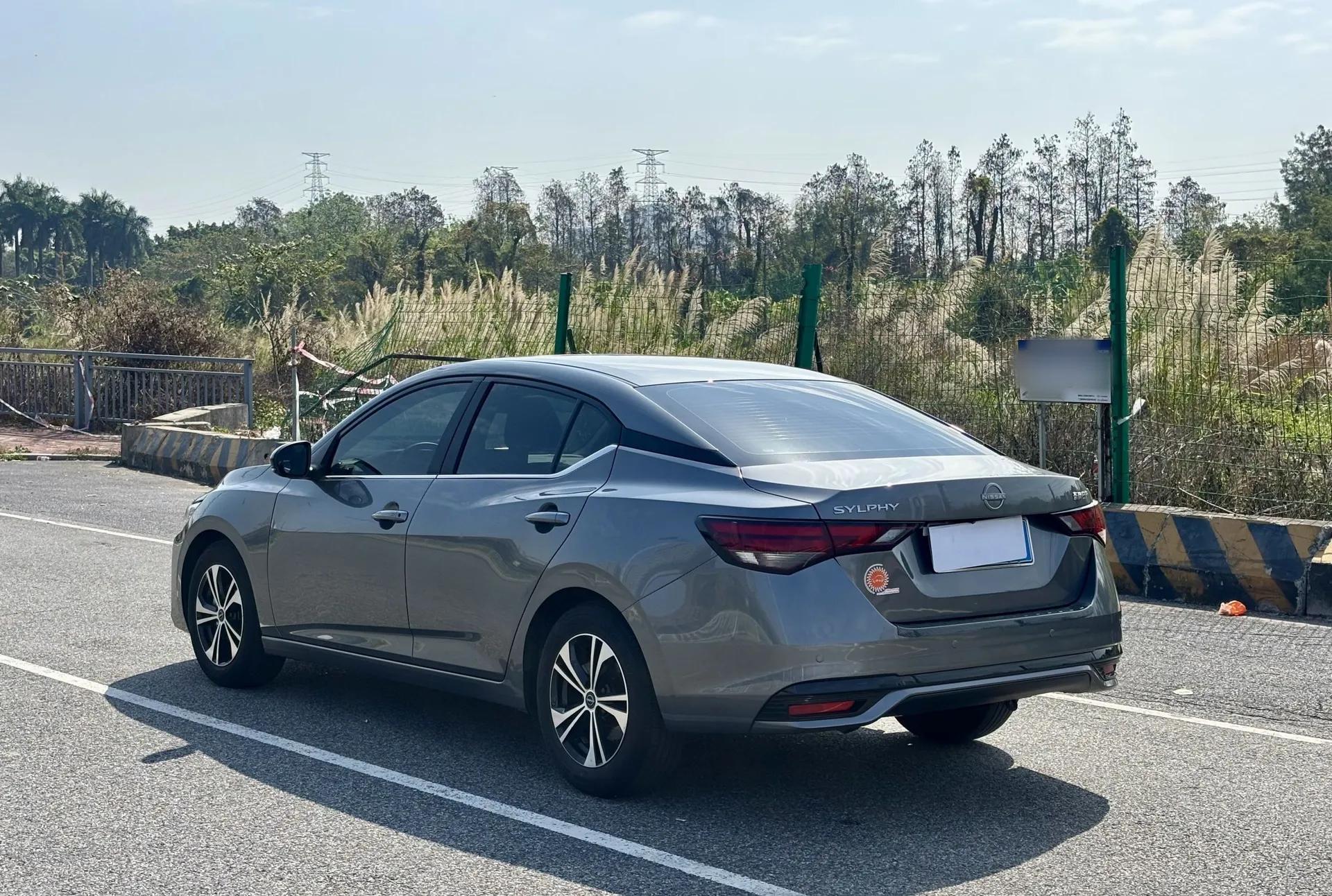 Nissan Sylphy 2023 1.6L CVT Enjoyment Edition — миниатюра 12