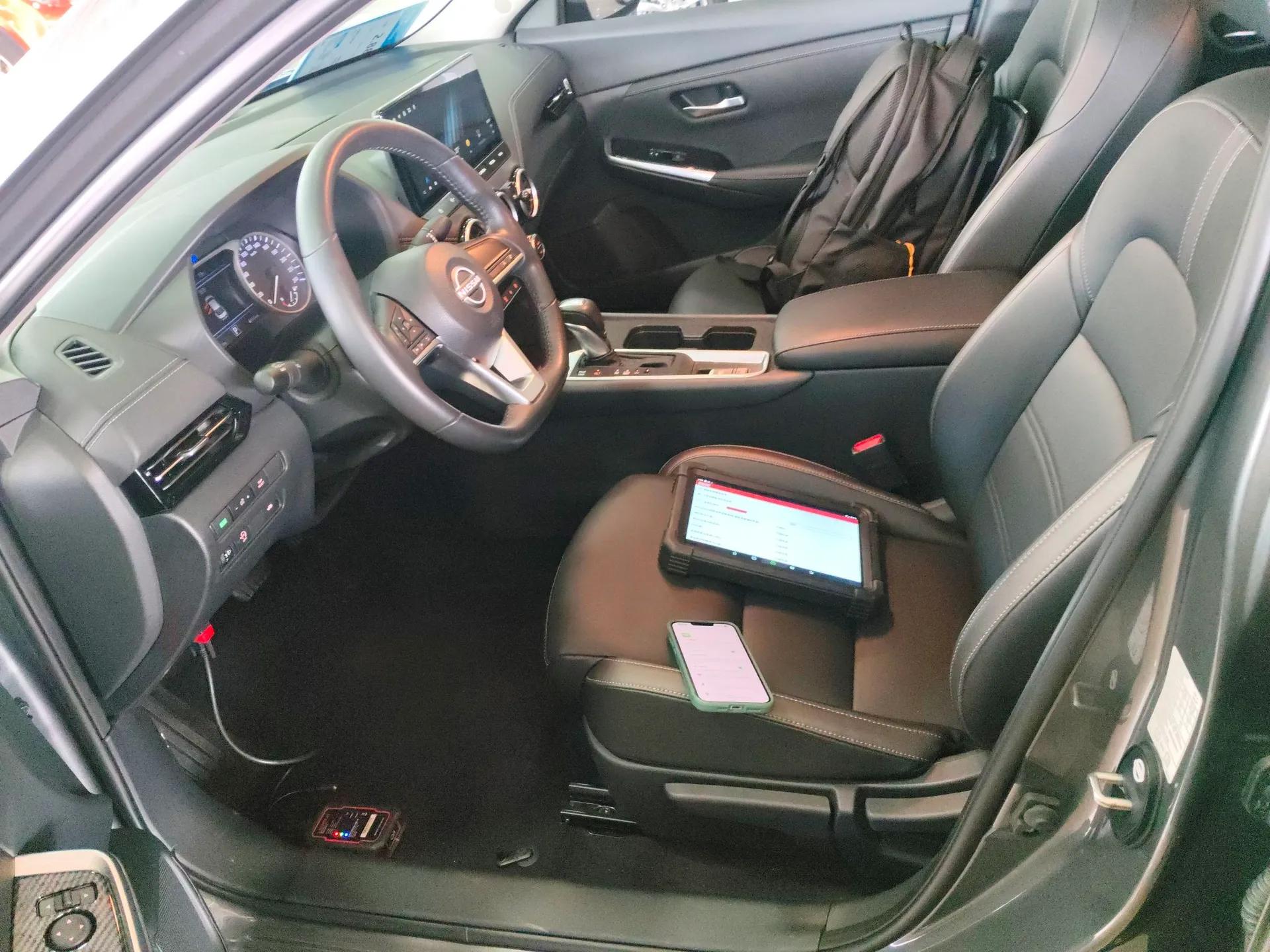 Nissan Sylphy 2023 1.6L CVT Enjoyment Edition — миниатюра 20