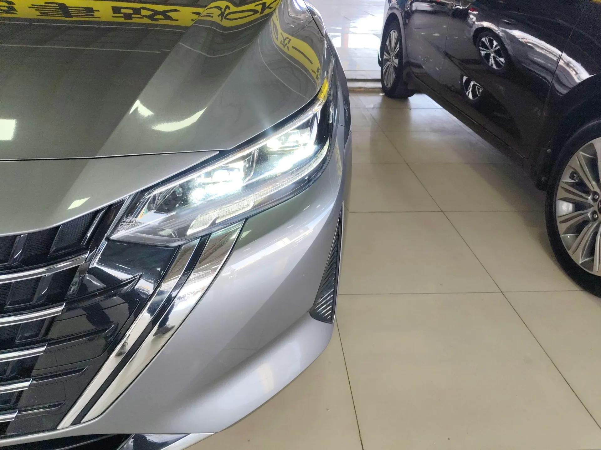 Nissan Sylphy 2023 1.6L CVT Enjoyment Edition — миниатюра 5