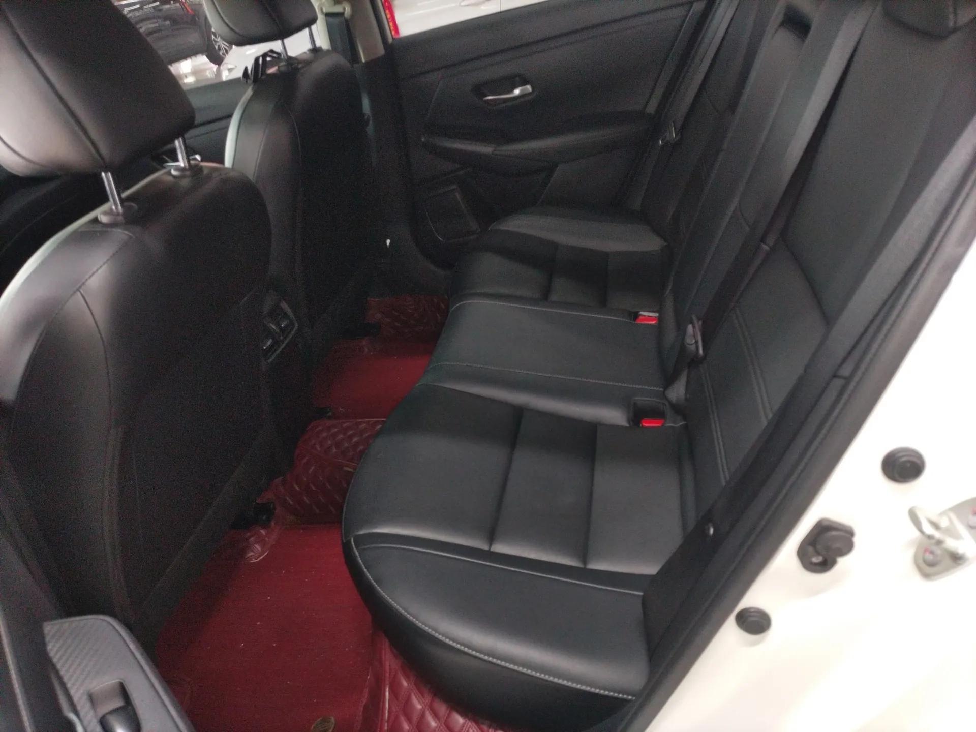 Nissan Sylphy 2022 1.6L XL CVT Enjoyment Edition — миниатюра 20