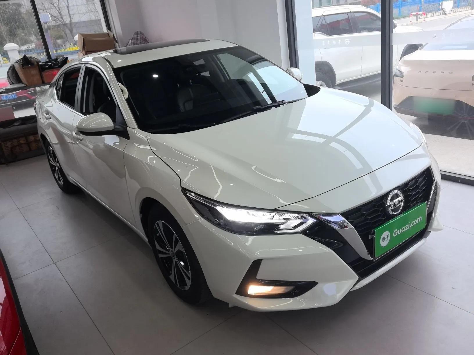 Nissan Sylphy 2022 1.6L XL CVT Enjoyment Edition — миниатюра 6
