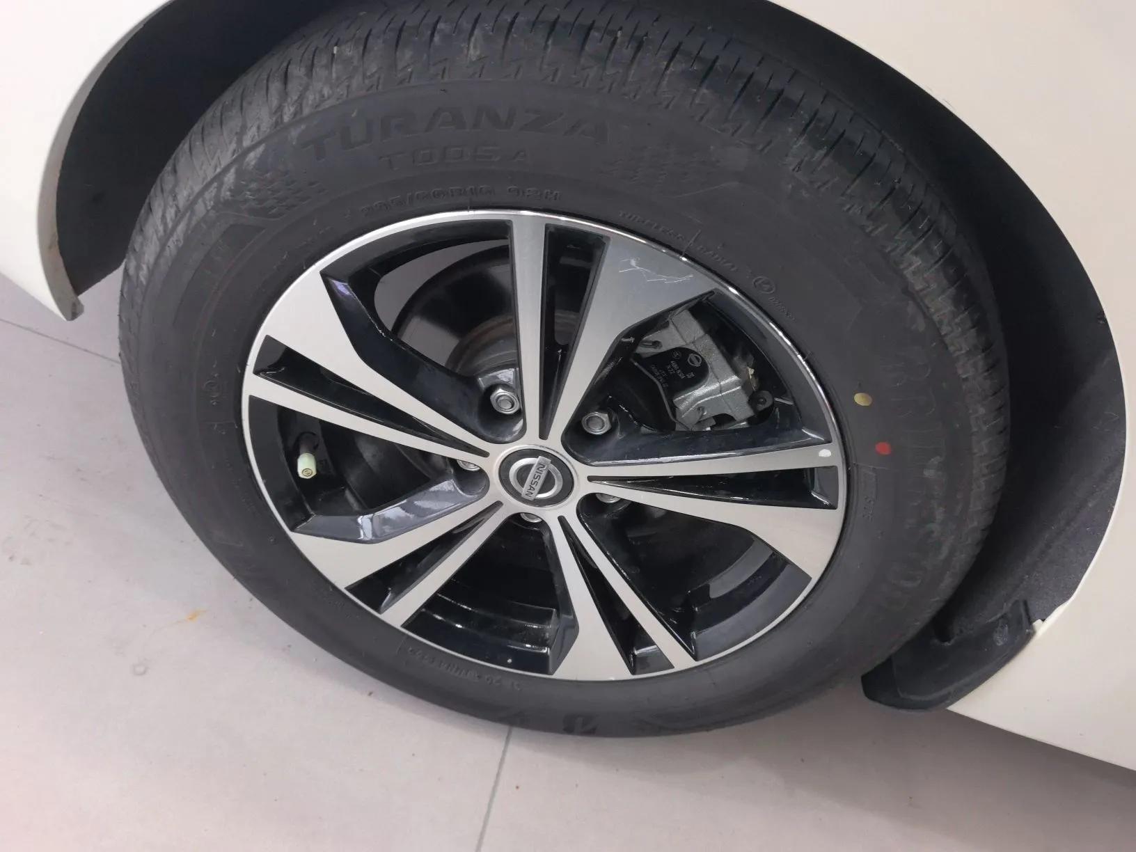 Nissan Sylphy 2022 1.6L XL CVT Enjoyment Edition — миниатюра 10