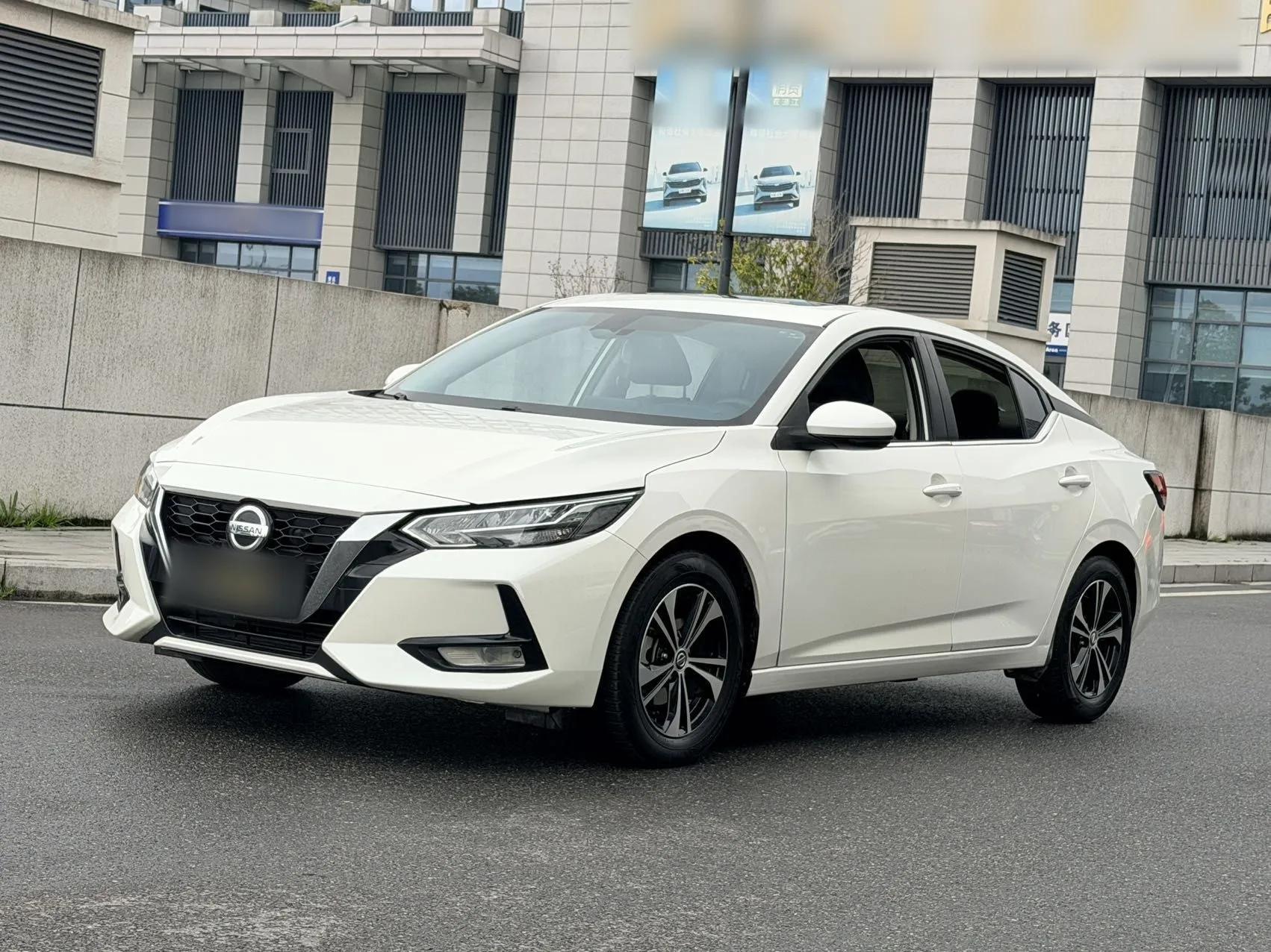 Nissan Sylphy 2022 1.6L XL CVT Enjoyment Edition — миниатюра 1