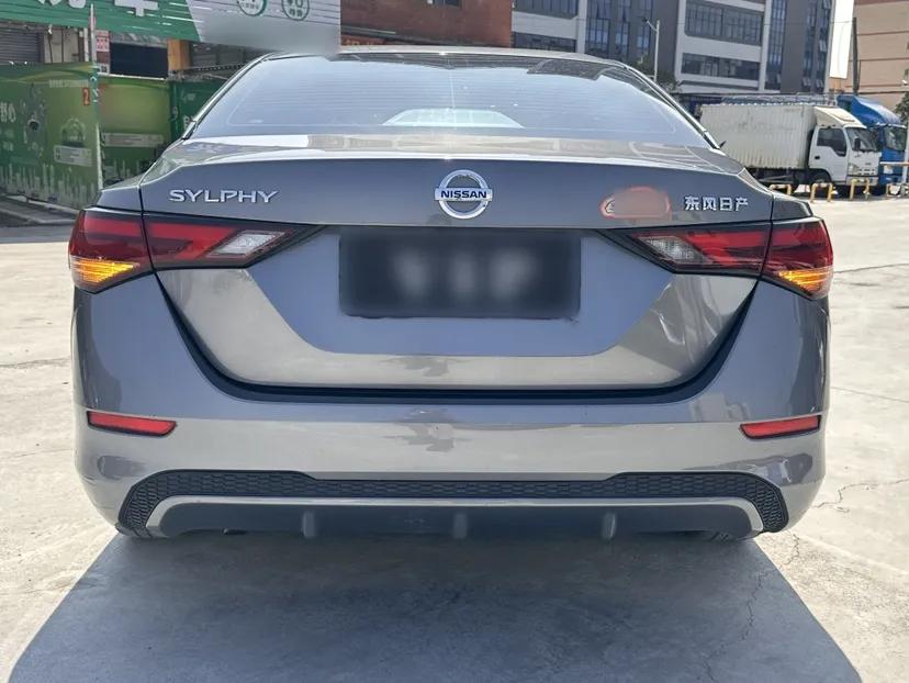 Nissan Sylphy 2022 1.6L XL CVT Enjoyment Edition — миниатюра 4