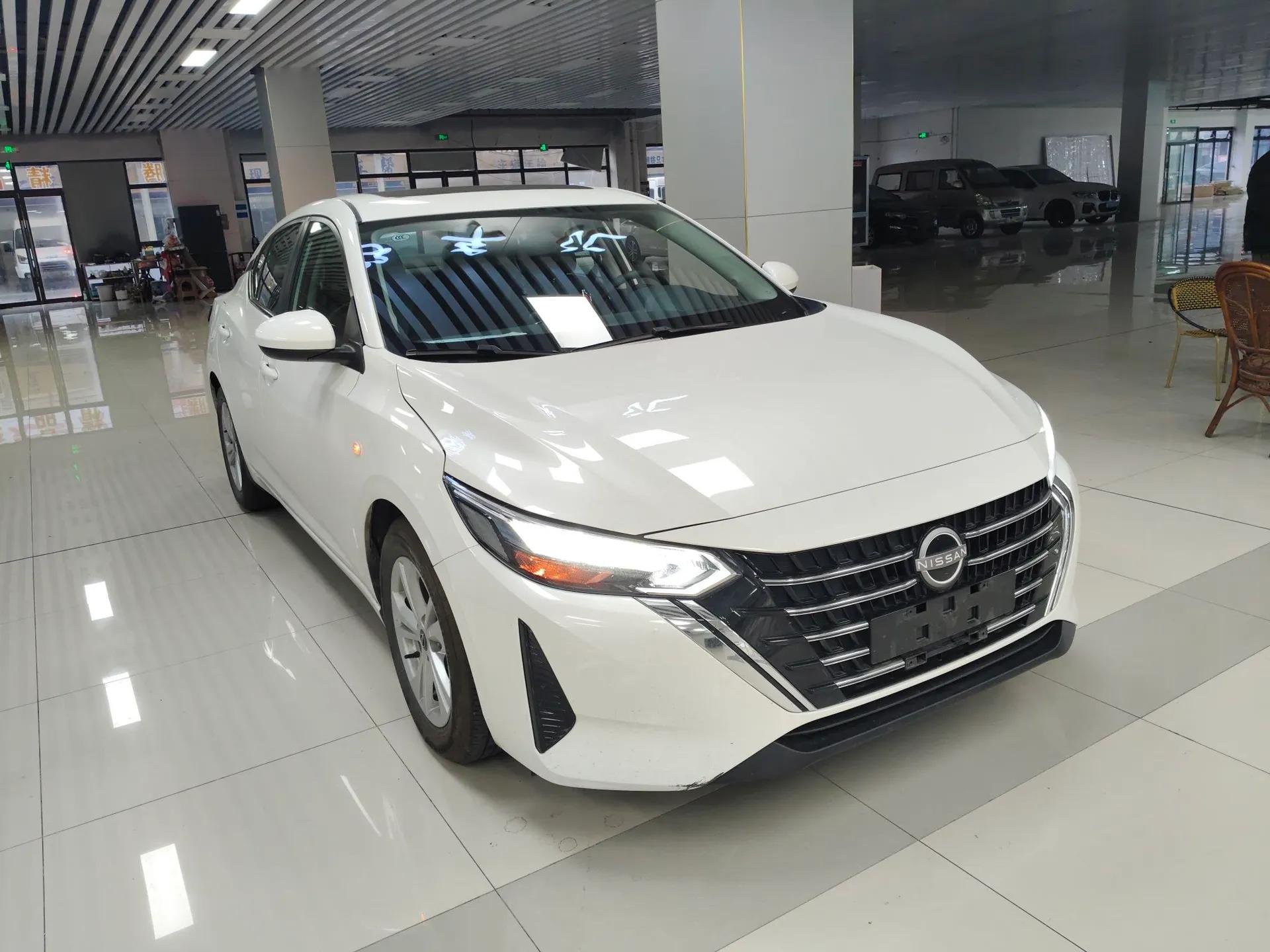 Nissan Sylphy 2025 1.6L CVT Genuine Edition — миниатюра 3