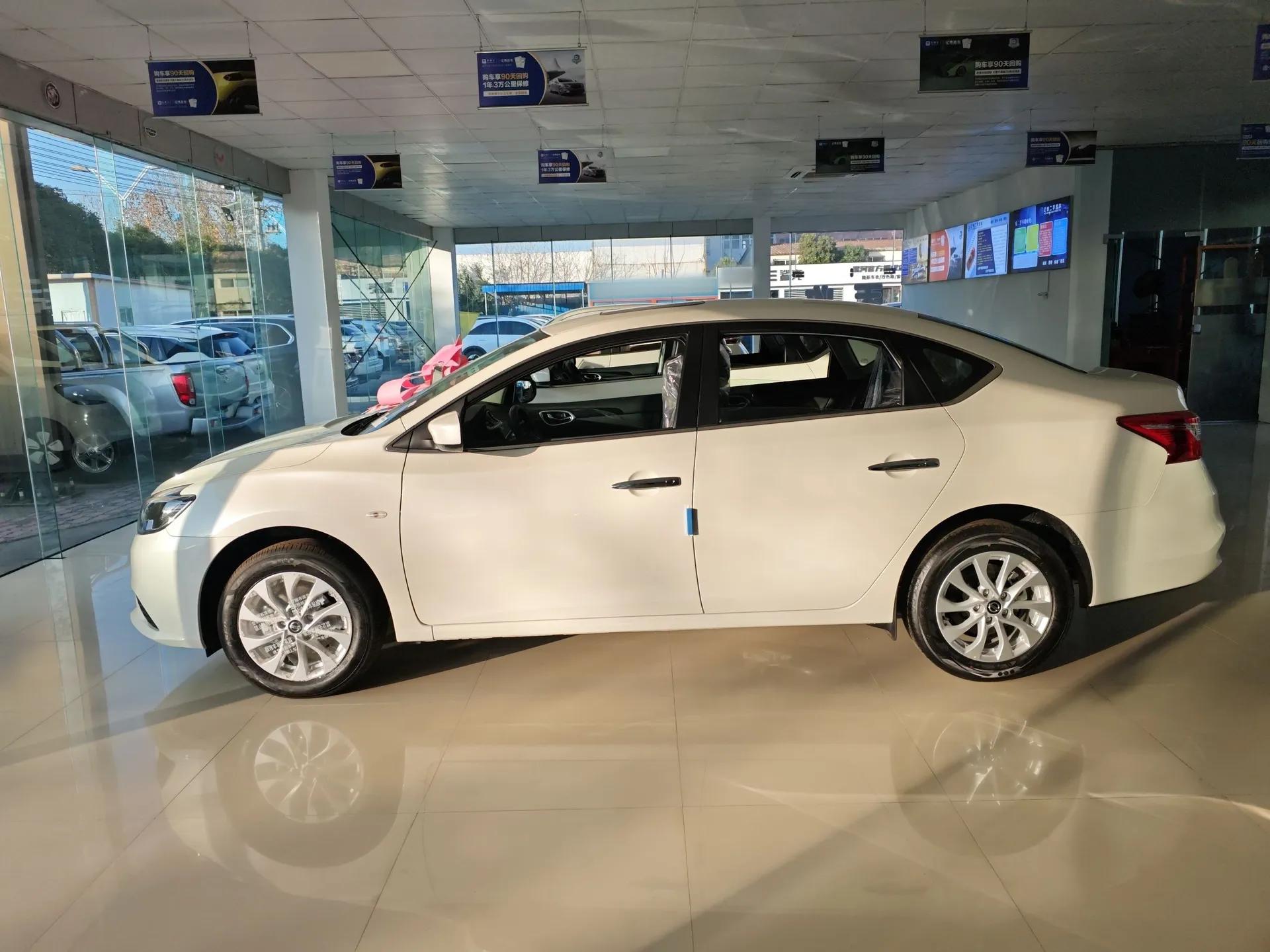 Nissan Sylphy 2024 Facelifted Three Classic 1.6XE CVT Comfort Edition — миниатюра 4