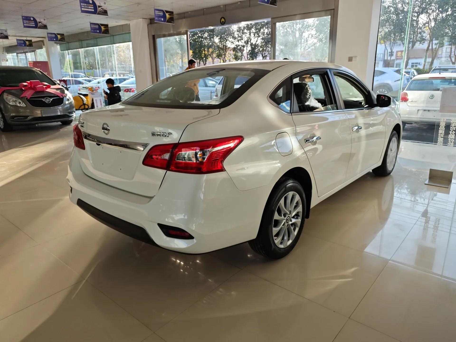 Nissan Sylphy 2024 Facelifted Three Classic 1.6XE CVT Comfort Edition — миниатюра 6